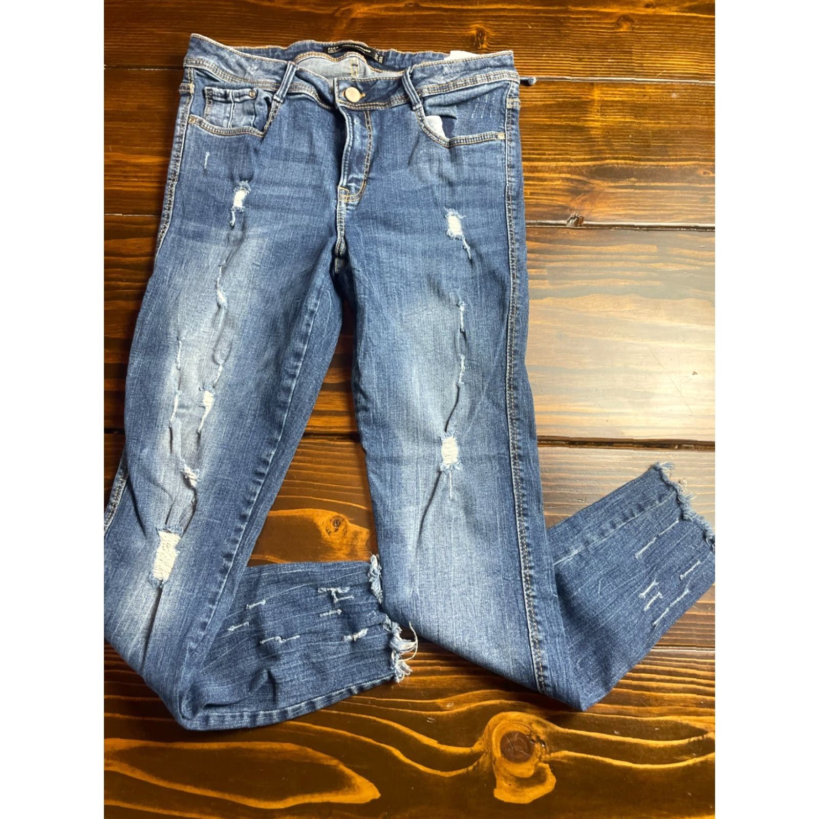 Zara Zara Jeans Women's Size 08 Blue Denim Distressed Frayed Hem Regular Size 30" / US 8 / IT 44 - 2 Thumbnail