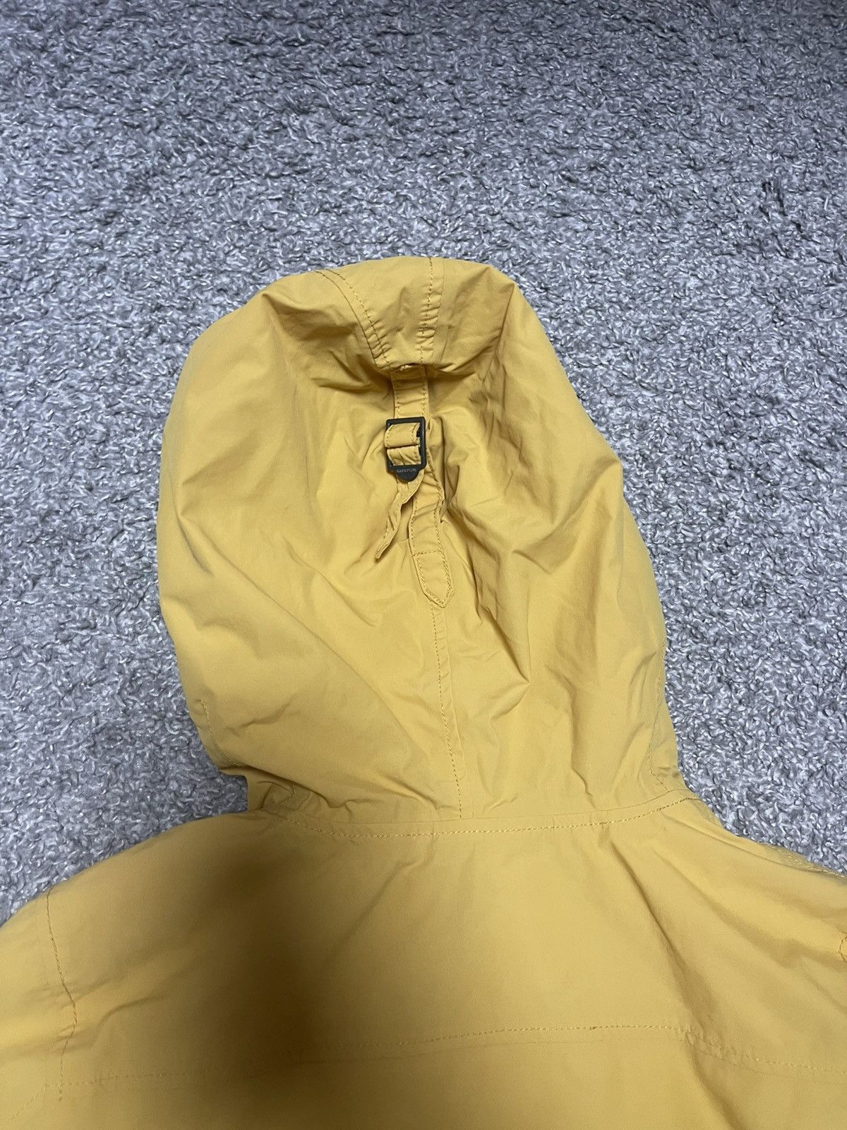 Napapijri Napapijri rainforest outdoor anorak yellow jacket size S Size S / US 4 / IT 40 - 13 Thumbnail