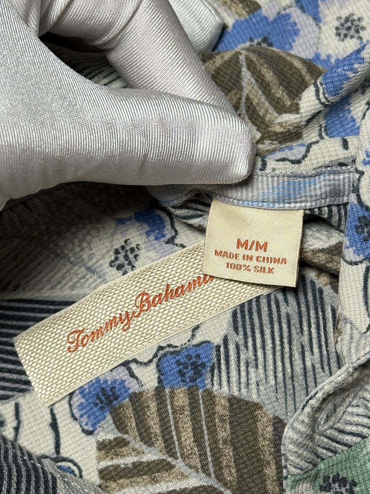 Tommy Bahama Tommy Bahama 100% Silk Hawaiian Shirt Size US M / EU 48-50 / 2 - 6 Thumbnail