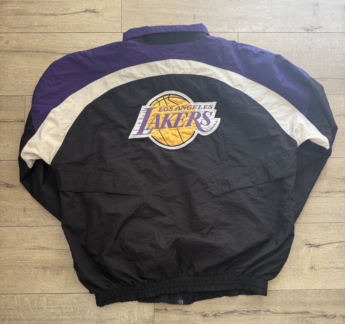 Reebok Vintage Lakers Warmup Jacket Size US XL / EU 56 / 4 - 1 Thumbnail