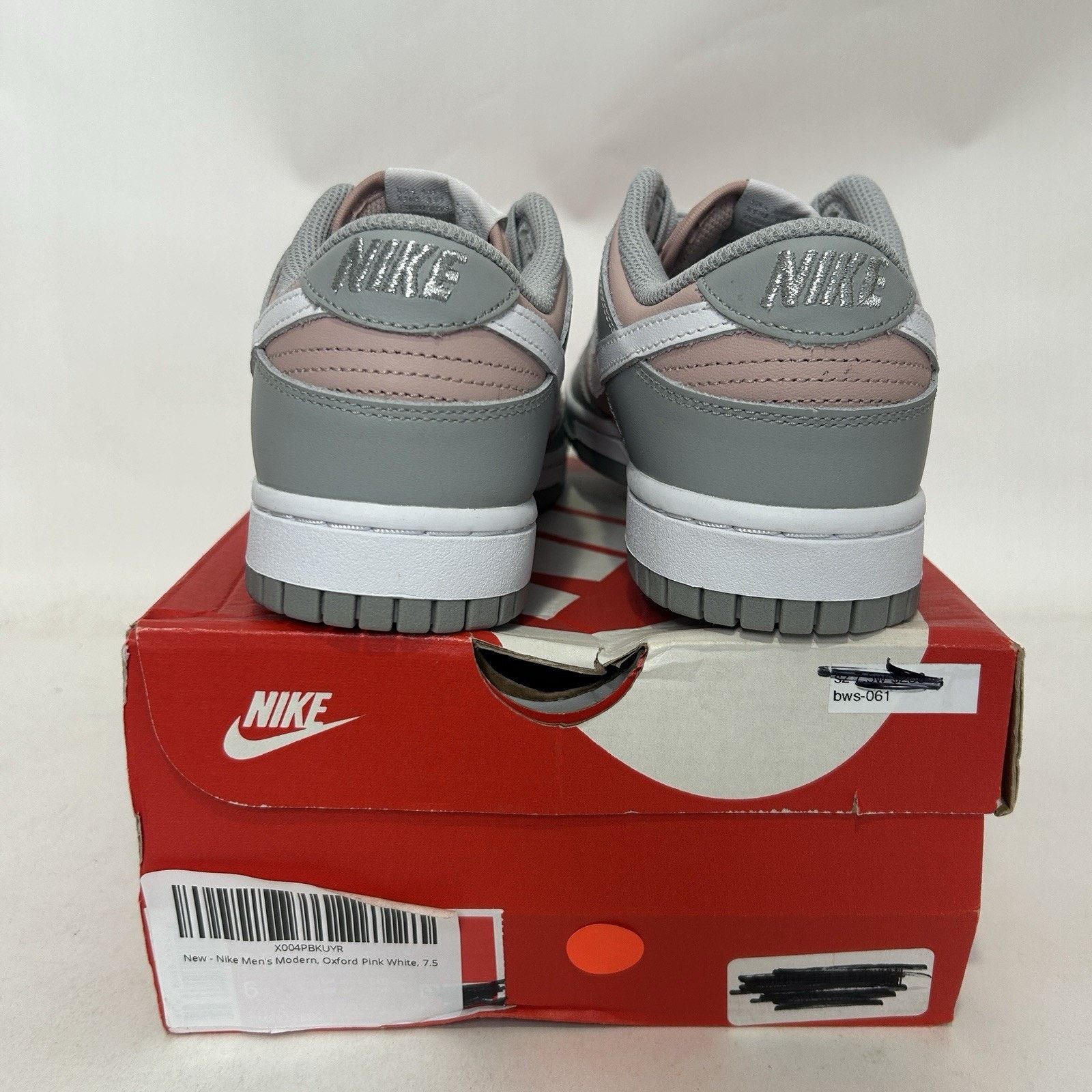 Nike Nike Dunk Low Retro WMNS “Soft Grey Oxford Pink” DM8329-600 Size US 7.5 / IT 37.5 - 4 Thumbnail
