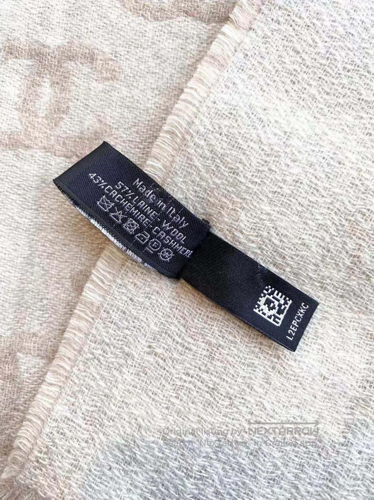 Chanel Chanel 24b Full printed logo scarf| Size ONE SIZE - 6 Thumbnail