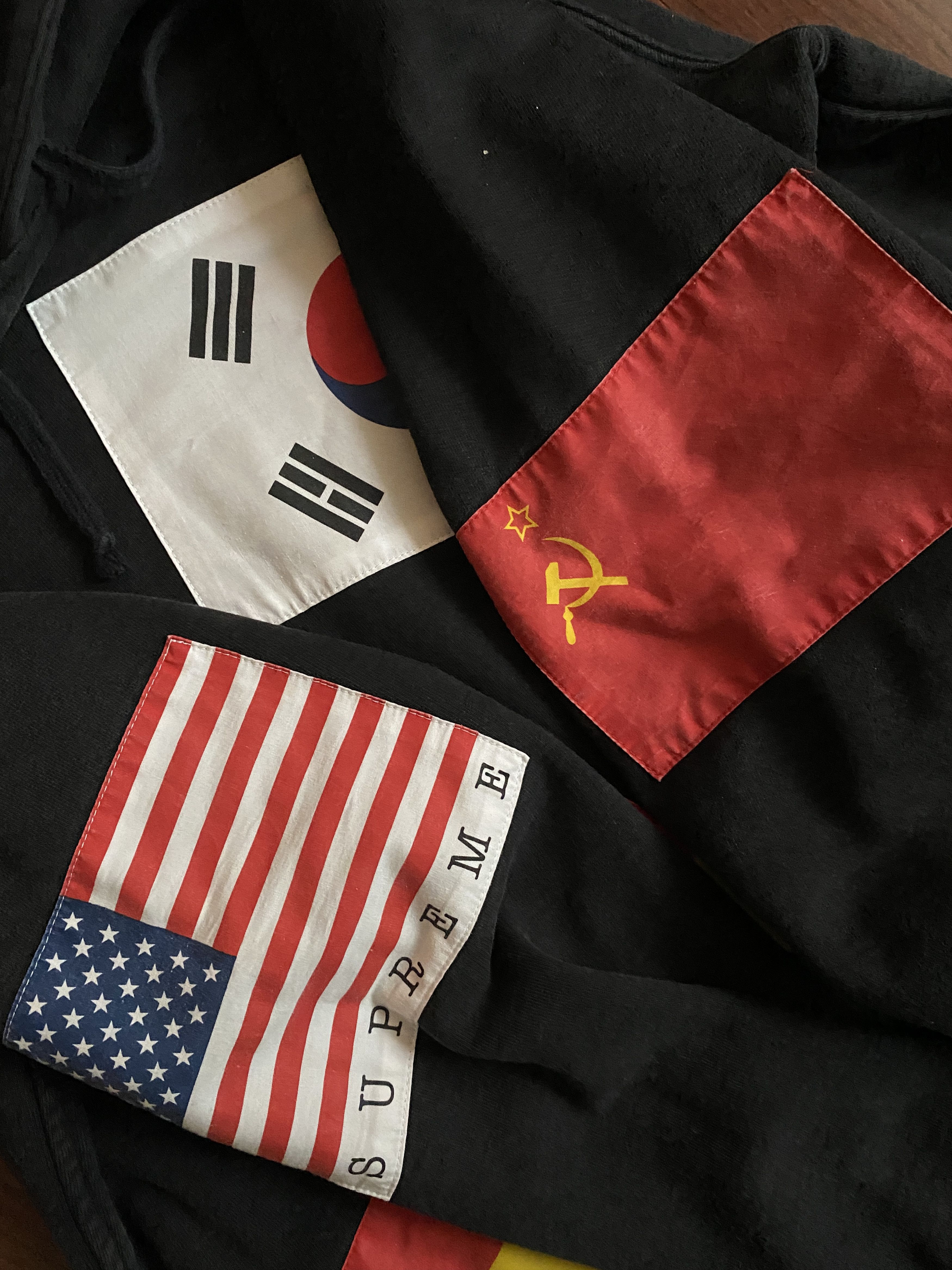 Supreme Flags Hoodie FW13 Size US M / EU 48-50 / 2 - 5 Thumbnail