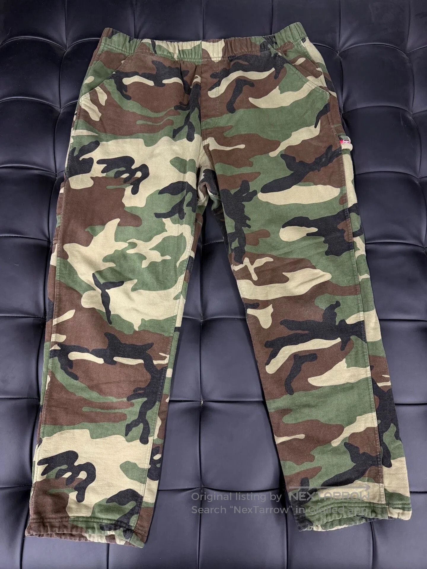 Supreme Supreme Camouflage Sweatpants. Size US 30 / EU 46 - 1 Thumbnail