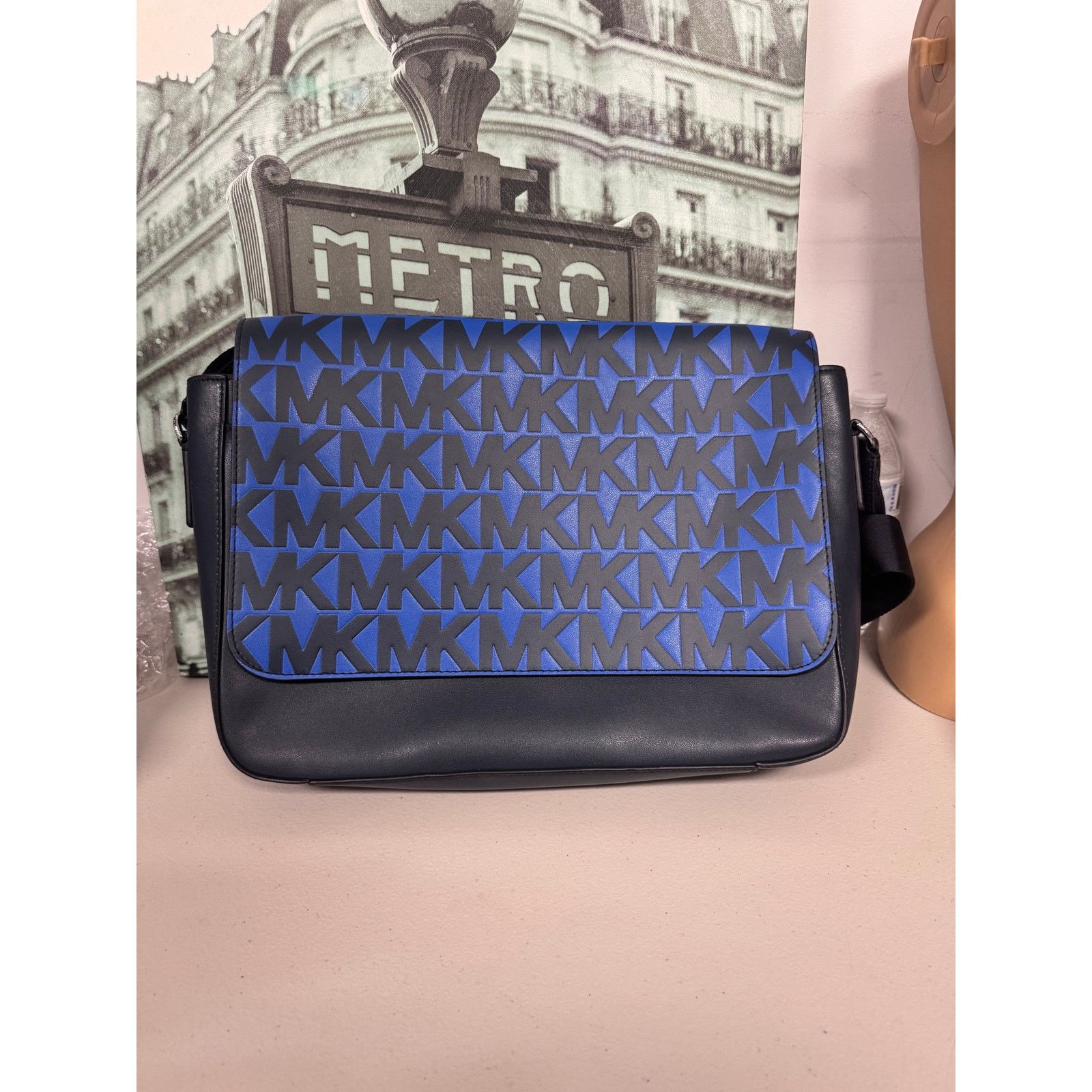 Michael Kors Michael Kors 37S0LHRM2L Harrison Men's Signature Logo Size ONE SIZE - 1 Thumbnail