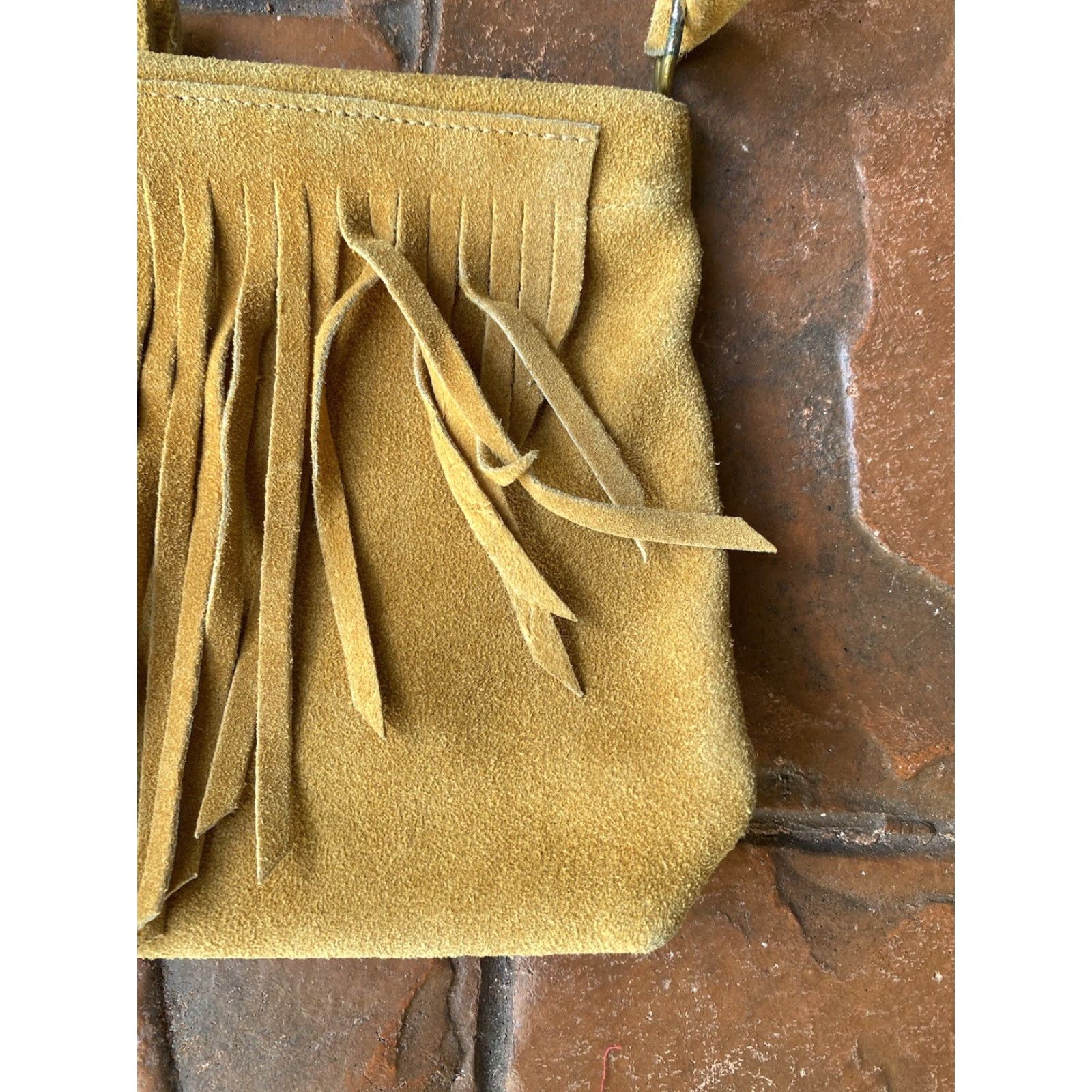 Vintage VINTAGE Fringed Leather Suede Shoulder Strap Bag Western Boho Hippy Size ONE SIZE - 3 Thumbnail