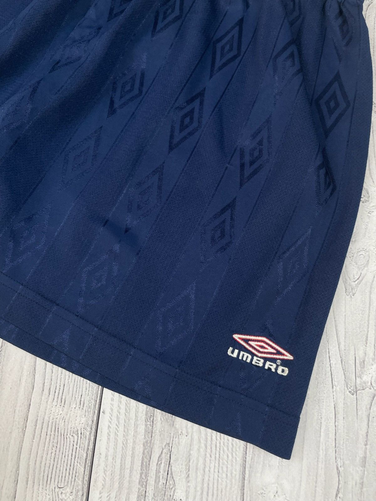 Umbro Vintage Umbro soccer shorts monogram size L logo Size US 34 / EU 50 - 2 Thumbnail