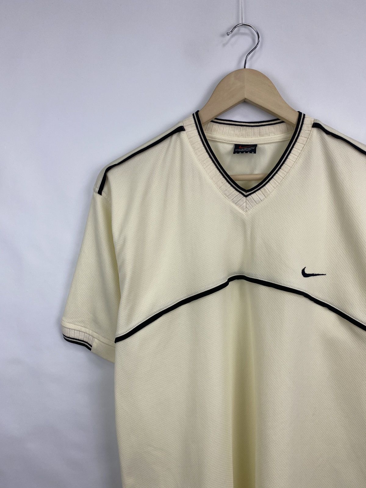 Nike 🇺🇸 Vintage 90s Nike T-Shirt Rare Retro Hype Y2K Size US L / EU 52-54 / 3 - 2 Thumbnail