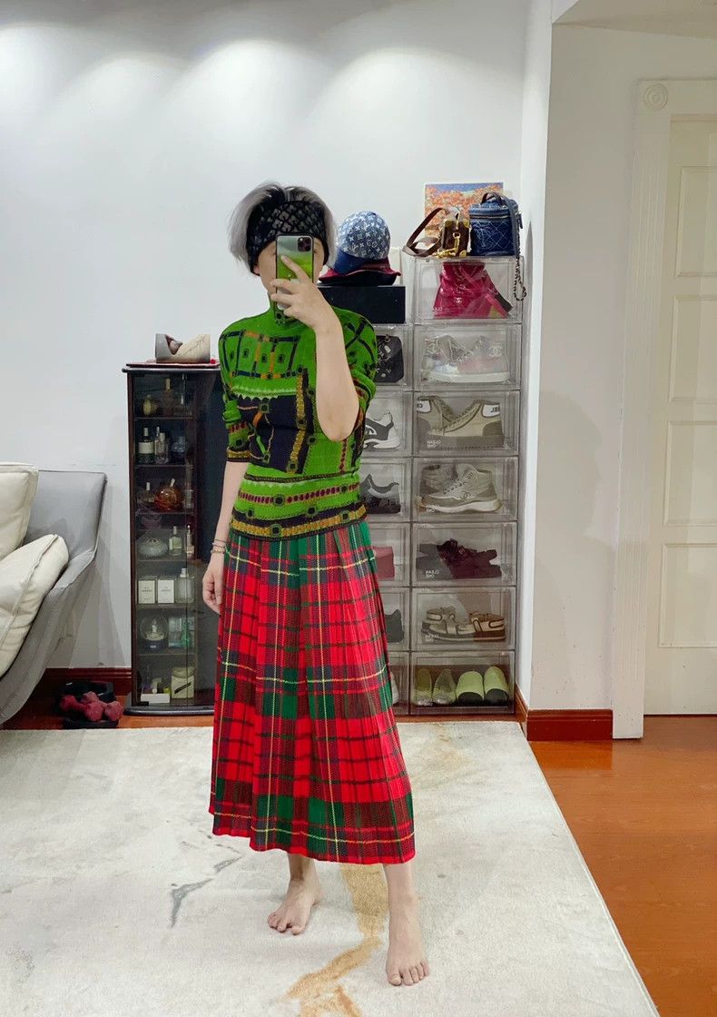 Issey Miyake Issey Miyake size:4 Christmas red and green checkered card Size XS / US 0-2 / IT 36-38 - 7 Thumbnail