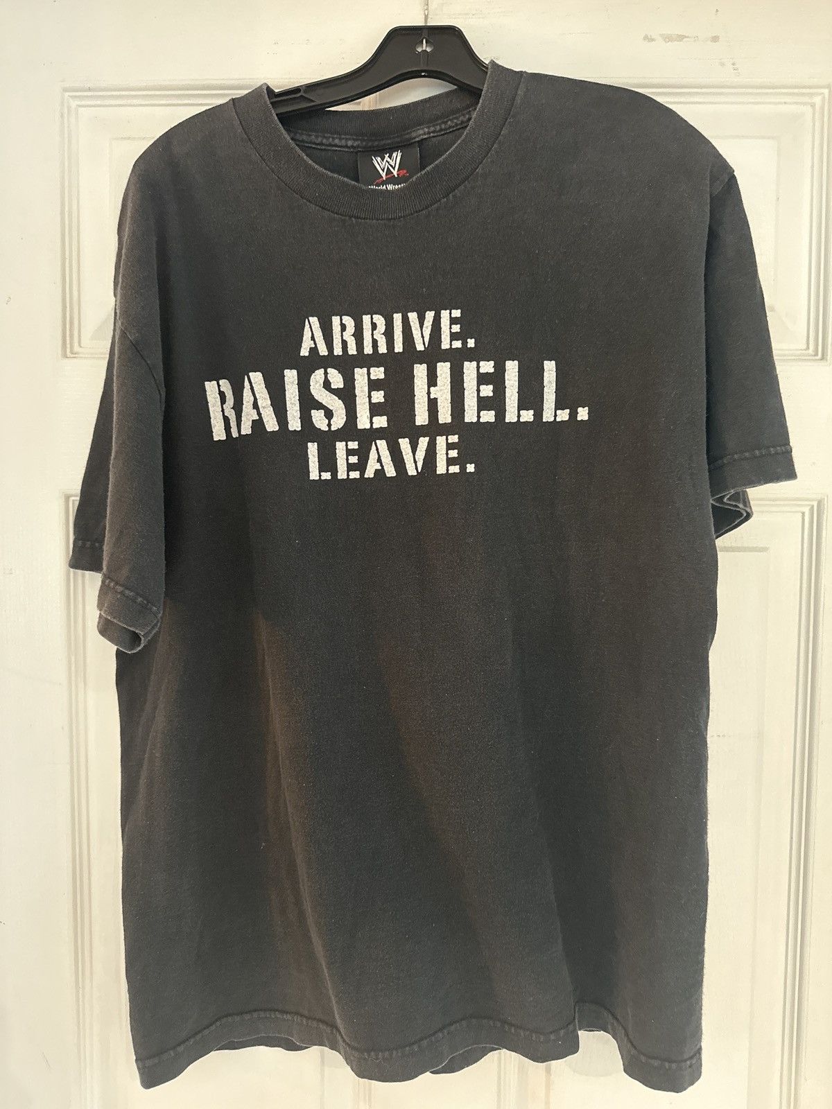 WWE Authentic WWE Steve Austin arrive raise Hell leave T Size US L / EU 52-54 / 3 - 3 Thumbnail