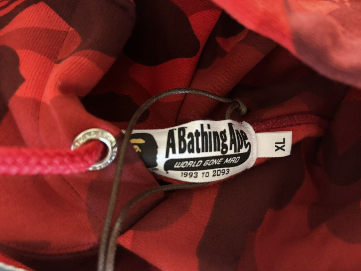 Bape Authentic ape bape color camo pullover hoodie new red XL Size US XL / EU 56 / 4 - 4 Thumbnail