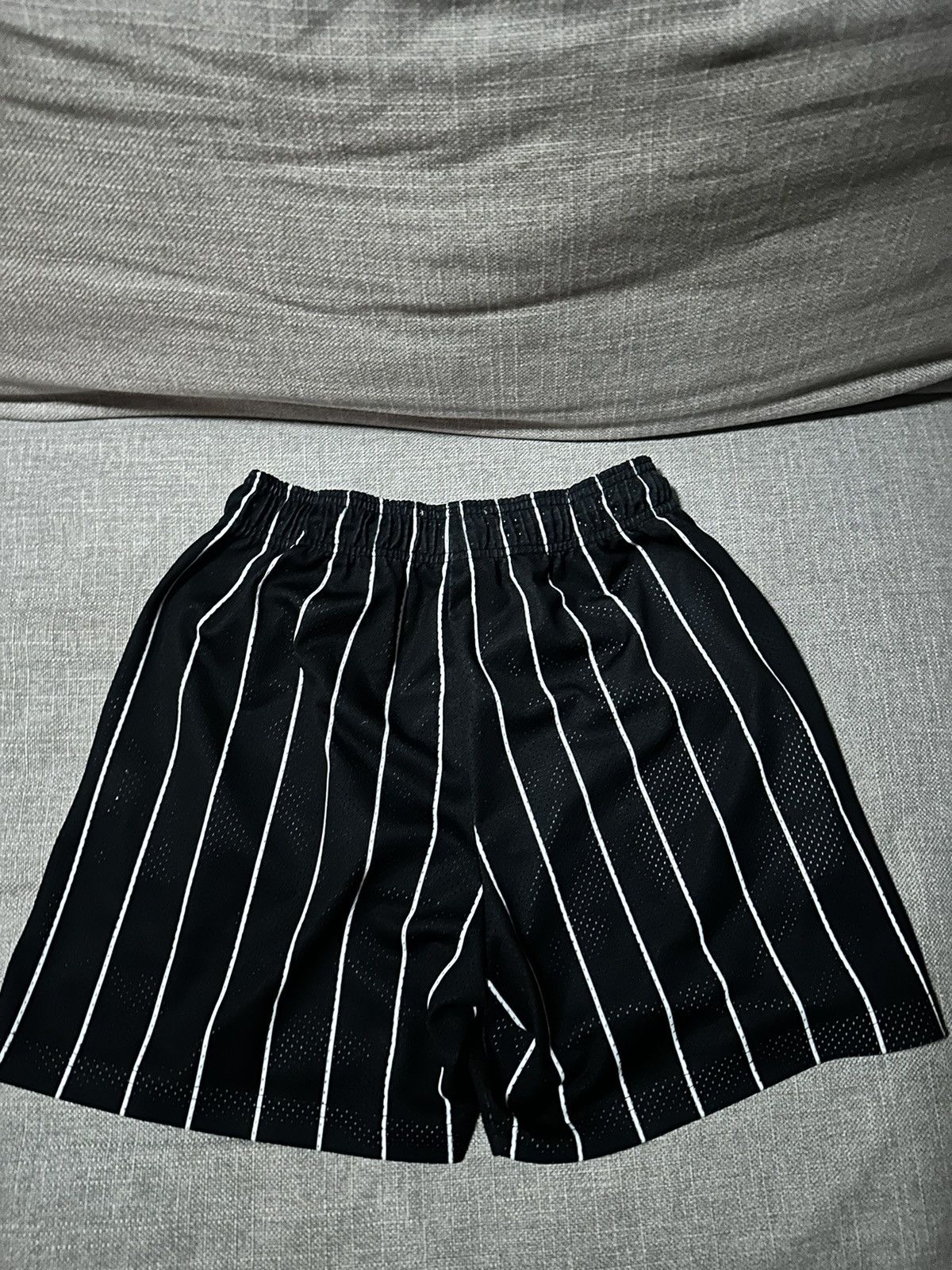 Eric Emanuel × MLB Eric Emanuel x MLB Basic Short Chicago White Sox size Medium Size US 32 / EU 48 - 7 Thumbnail