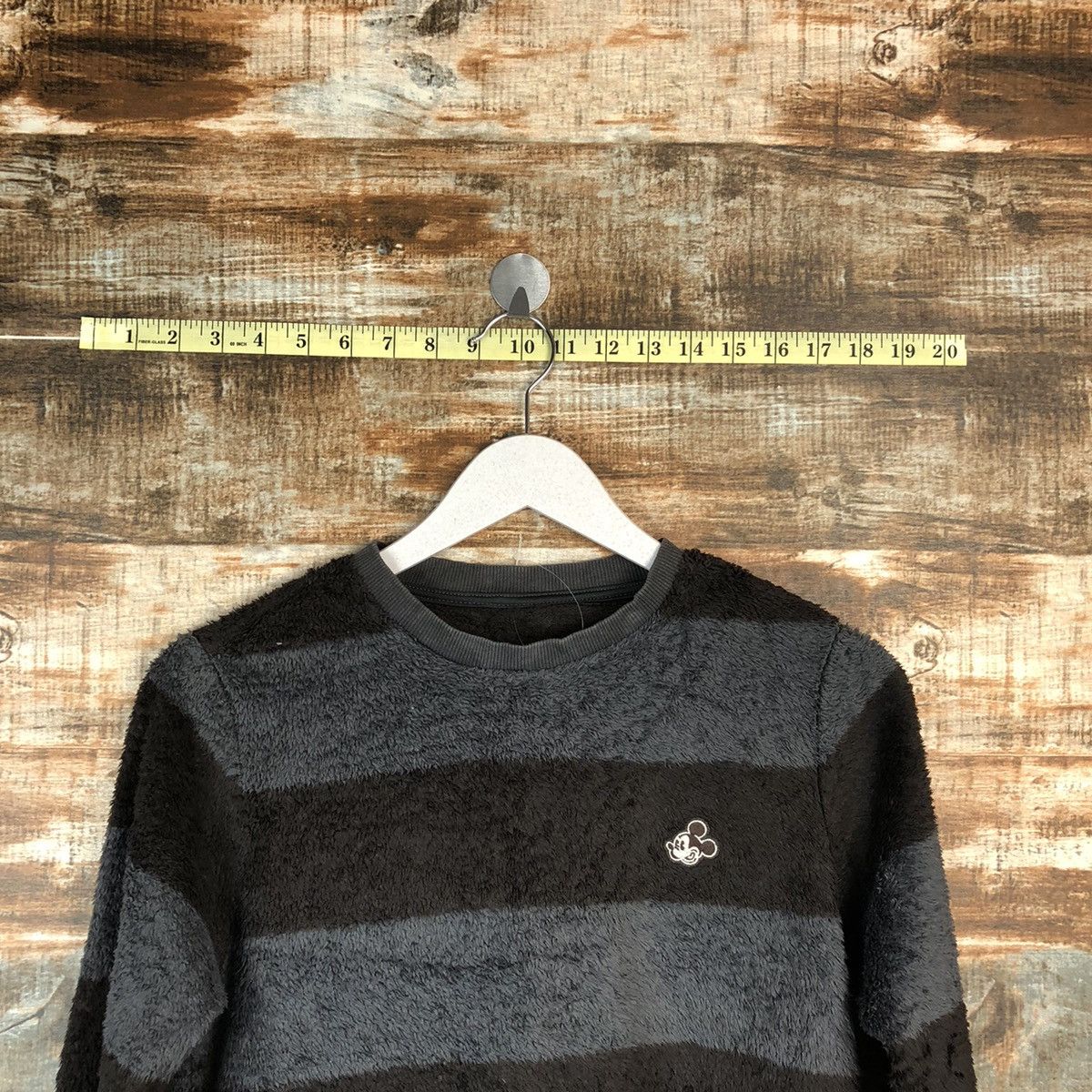 Mickey Mouse × Uniqlo Uniqlo Stripe Grey fleece Sweatshirt #A1618 Size US XS / EU 42 / 0 - 4 Thumbnail