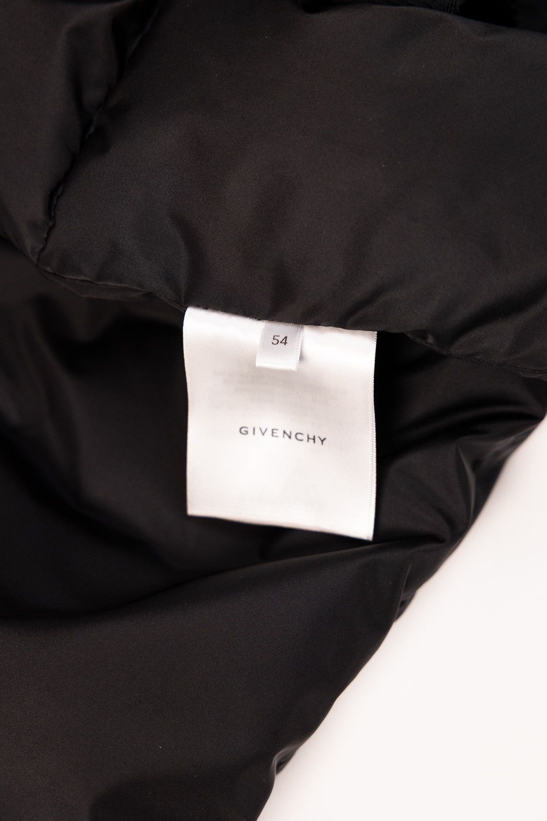 Givenchy Givenchy Buckle Puffer Vest Size US L / EU 52-54 / 3 - 8 Thumbnail