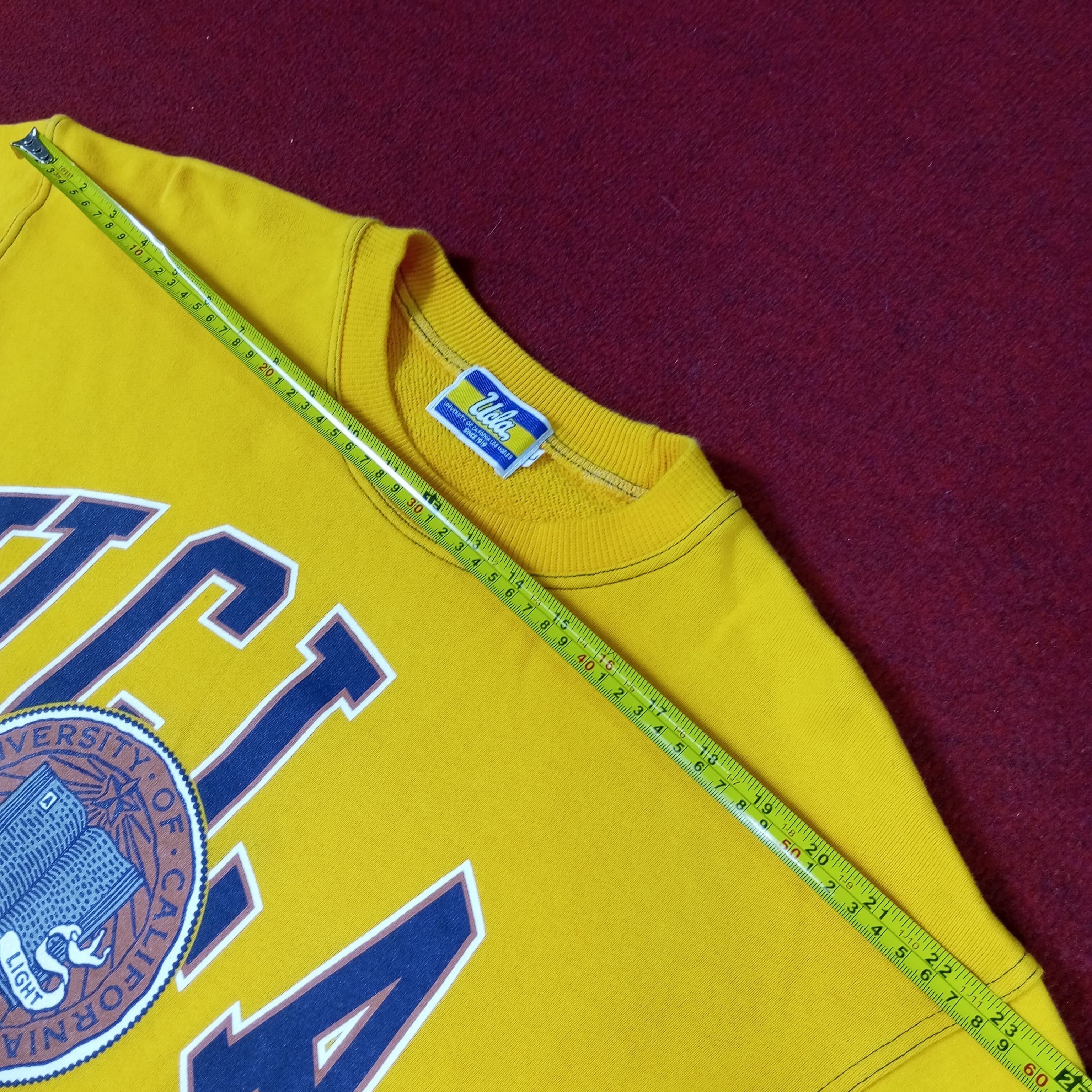 Vintage UCLA Bruins University Of California Logo Vintage Sweatshirt Size US M / EU 48-50 / 2 - 11 Thumbnail