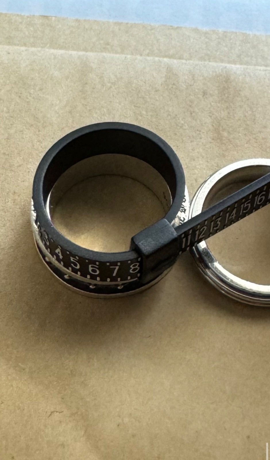 CHROME HEARTS(クロムハーツ) BANGLE DOUBLE DOGシルバー