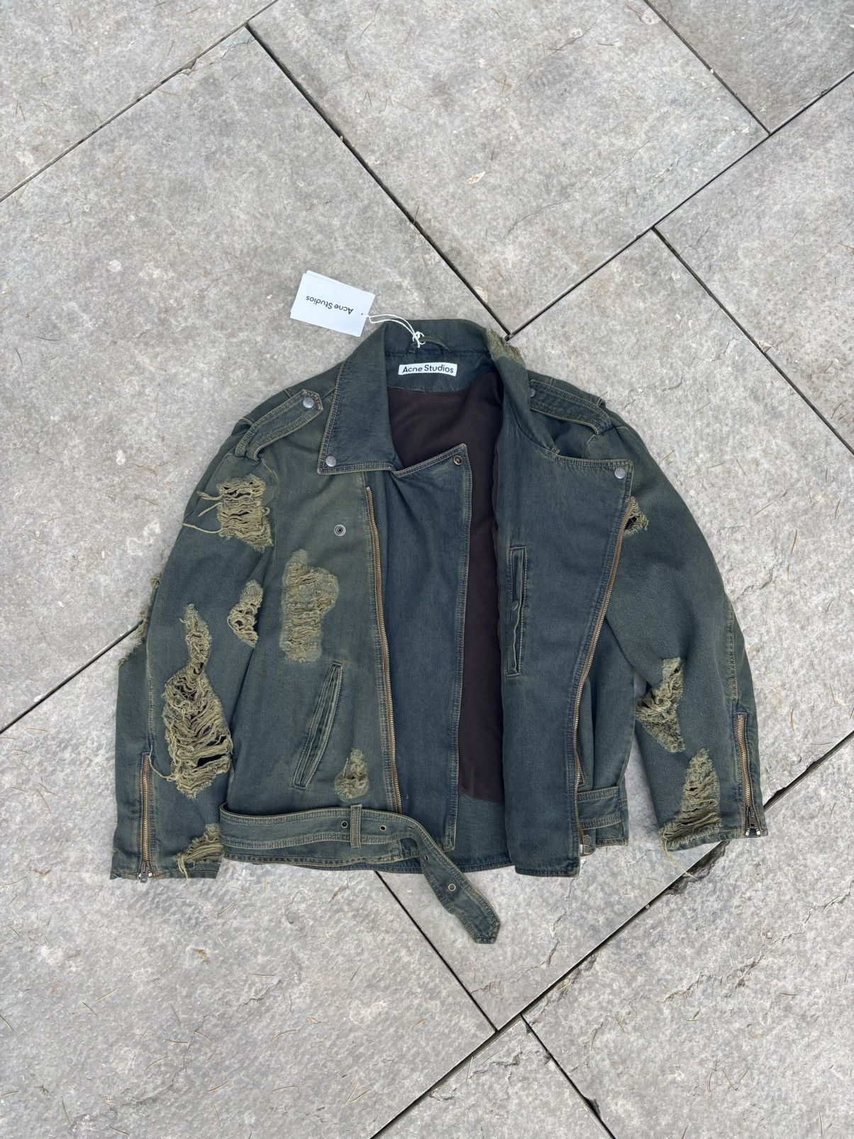 Acne Studios Acne Studios Distressed Denim Jacket Size XS / US 0-2 / IT 36-38 - 2 Thumbnail
