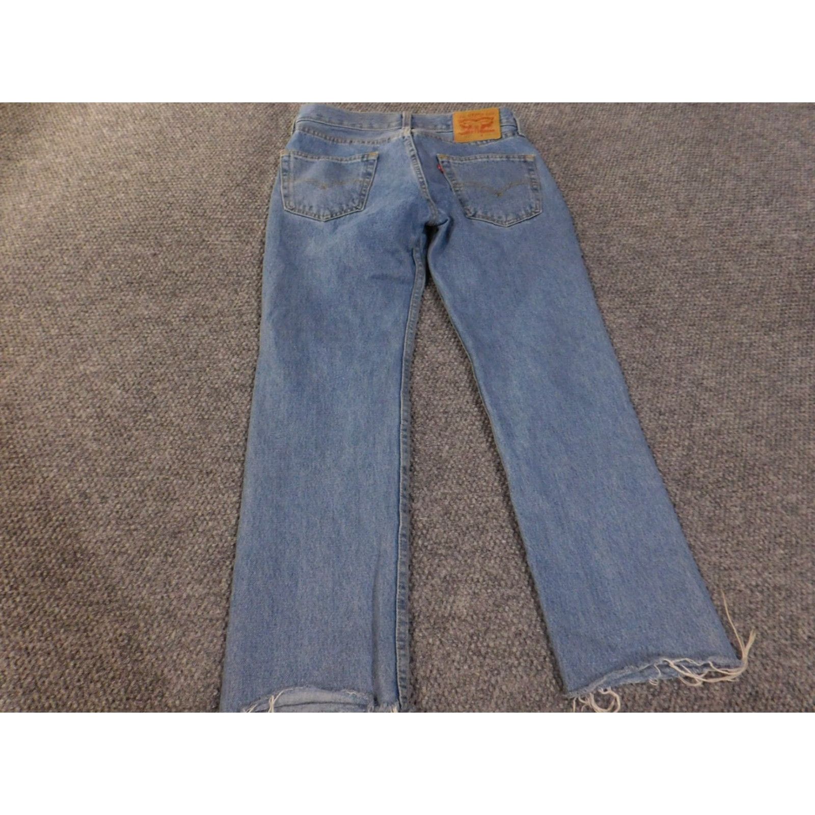Levi's Levi's Jeans 505 Mens 29x32 Blue Denim Distressed Straight Leg Button Fly Raw Hem Vintage? No — Actually Vintage: No Size US 29 - 7 Thumbnail
