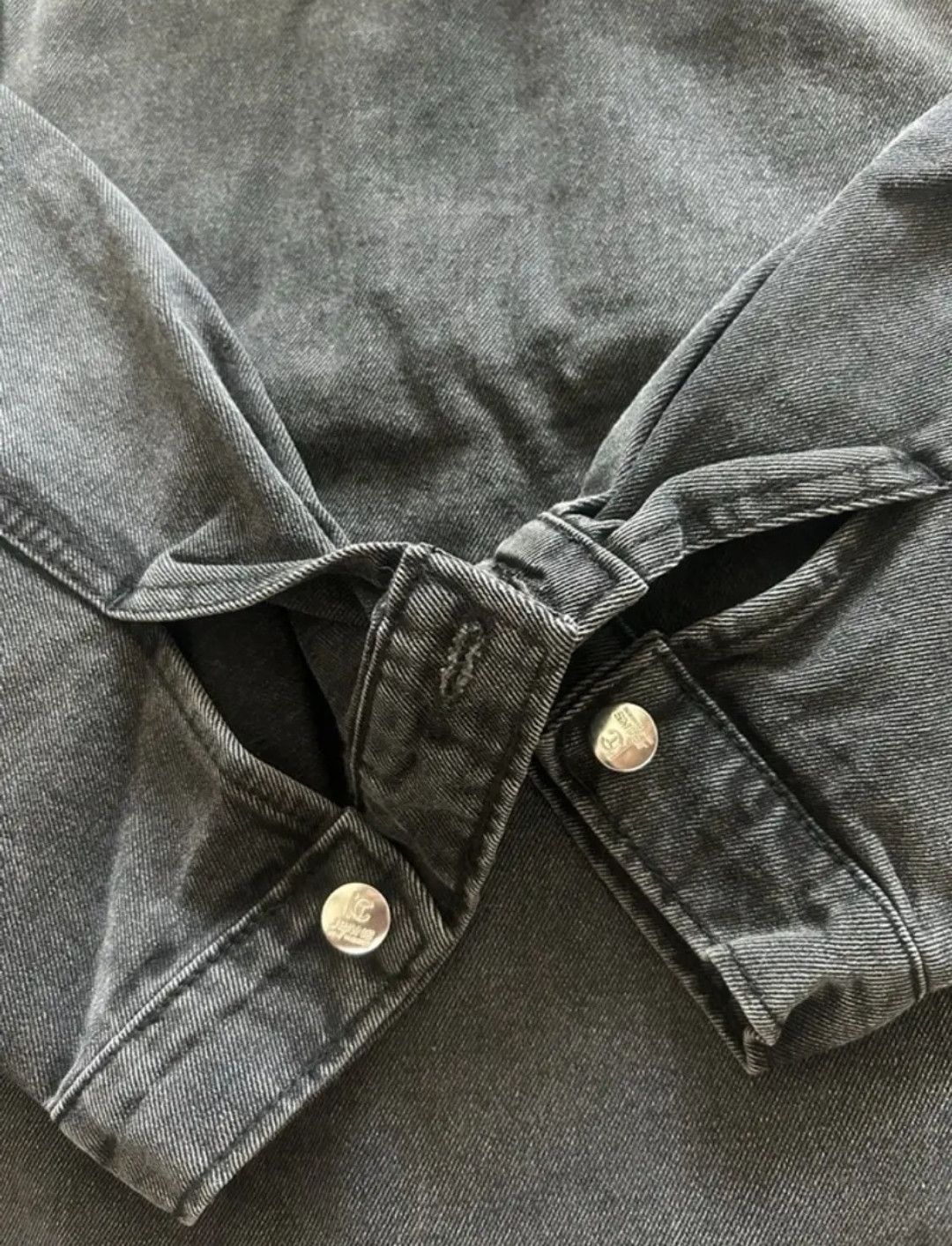 Japanese Brand × Vintage Y2K Oversized Hood Distressed Denim Pockets Hoodie Size US L / EU 52-54 / 3 - 3 Thumbnail