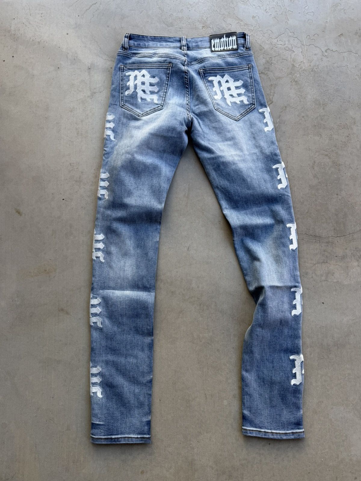 Other Mixed Emotions Monogram Jean – Blue Size 30 New With Tags Size US 30 / EU 46 - 2 Thumbnail