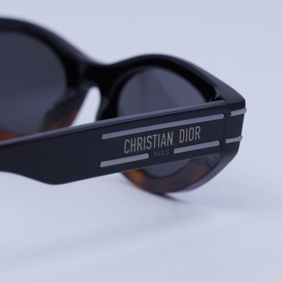 Dior 🕶️ New Dior DIORSIGNATURE B5I 18A0 Sunglasses - Black Frame Size ONE SIZE - 4 Thumbnail