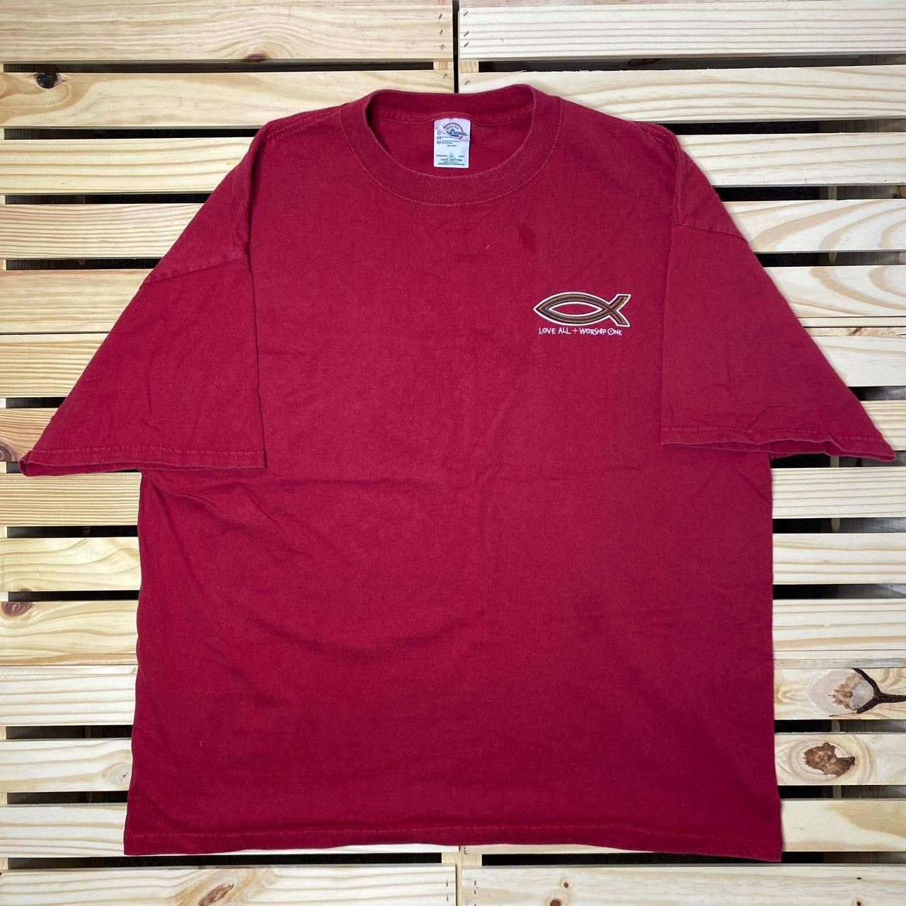 Delta Vintage Love All + Worship One Red Jesus Fish Tee Size XL Size US XL / EU 56 / 4 - 2 Thumbnail