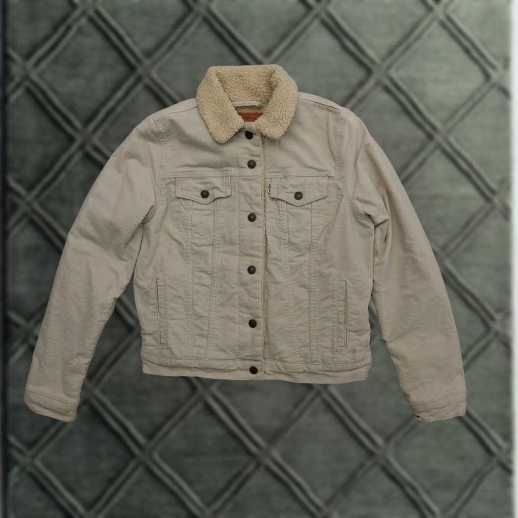 Levi's LEVI'S Jacket Womens Small Sherpa Lined Trucker Fleece Coat Short Beige Staple Basic Jacket Women Small 18X21 Size: Small Size S / US 4 / IT 40 - 1 Thumbnail