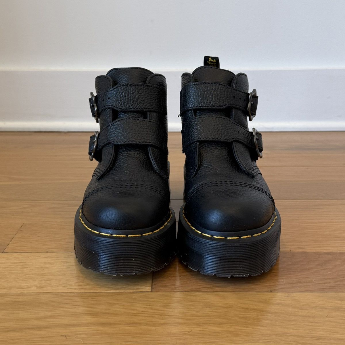 Dr. Martens Dr. Martens Devon Flower Buckle Leather Combat Boots US 9 Size US 9 / EU 42 - 5 Thumbnail