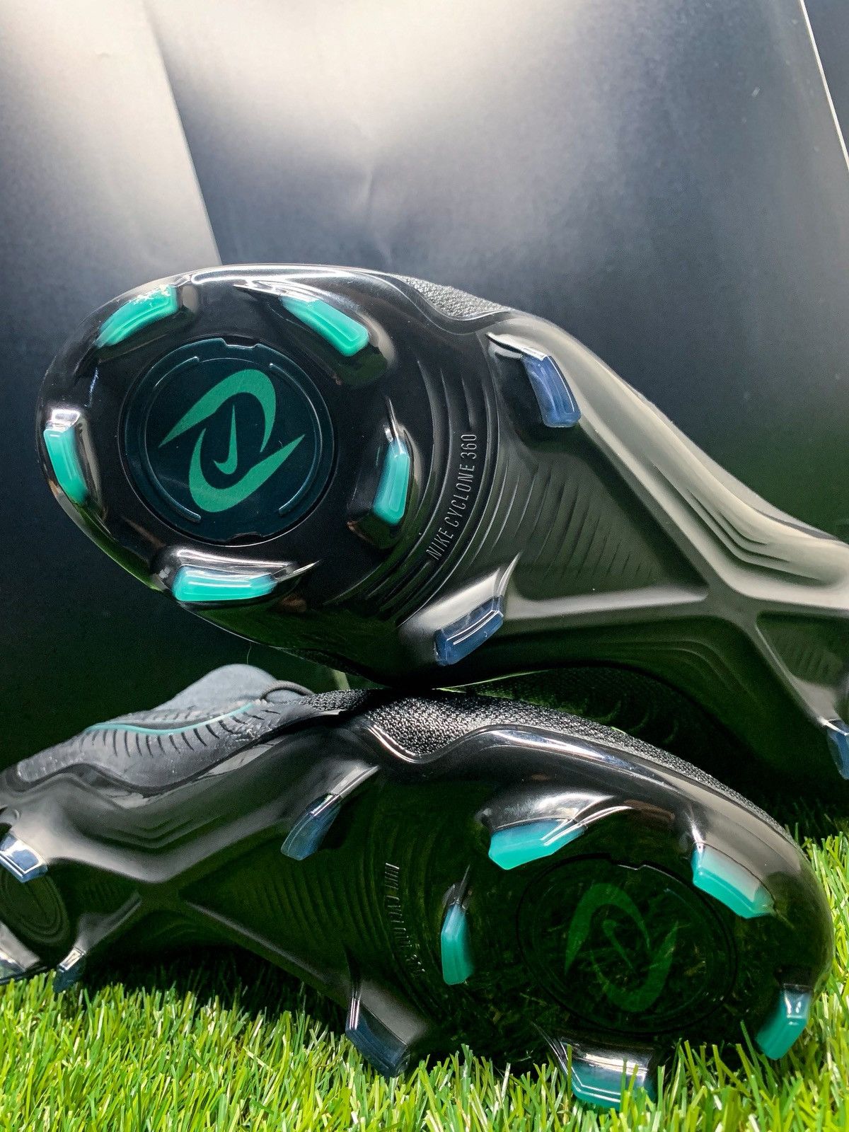 Nike Nike Phantom Luna 2 Elite Size US 9 / EU 42 - 8 Thumbnail