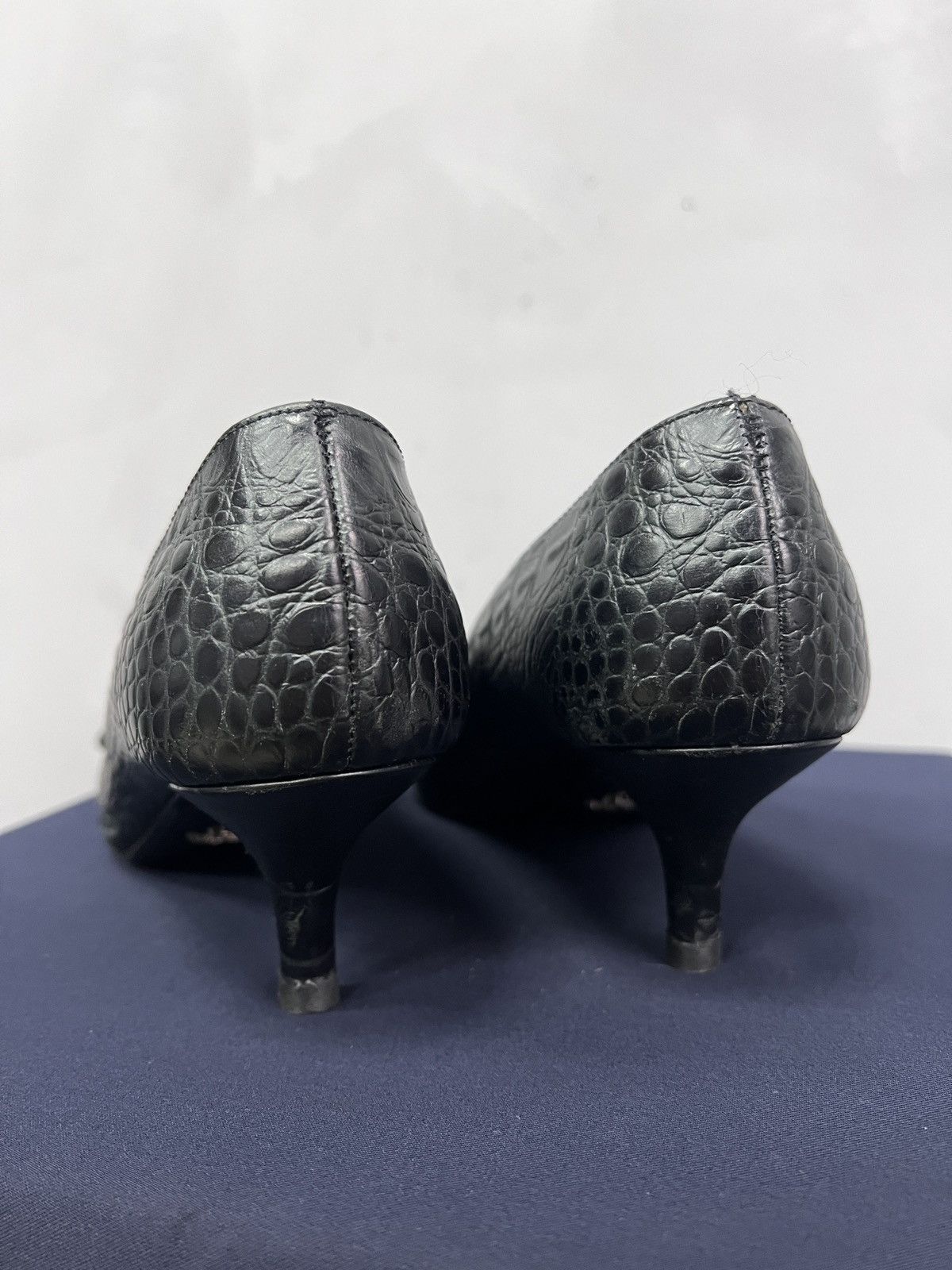 Prada Prada crocodile Leather Heels Women’s 37.5 vintage y2k Size US 7.5 / IT 37.5 - 7 Thumbnail