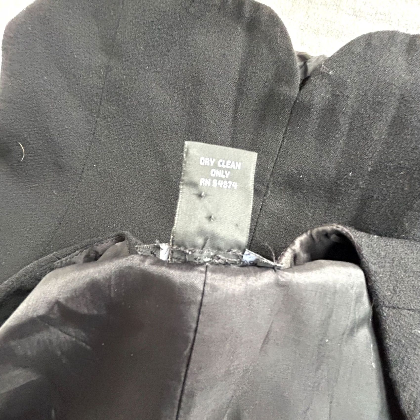 Vintage VINTAGE Limited Womens Black Wool Button Front V-Neck Vest Large Lined Casual Size L / US 10 / IT 46 - 4 Thumbnail