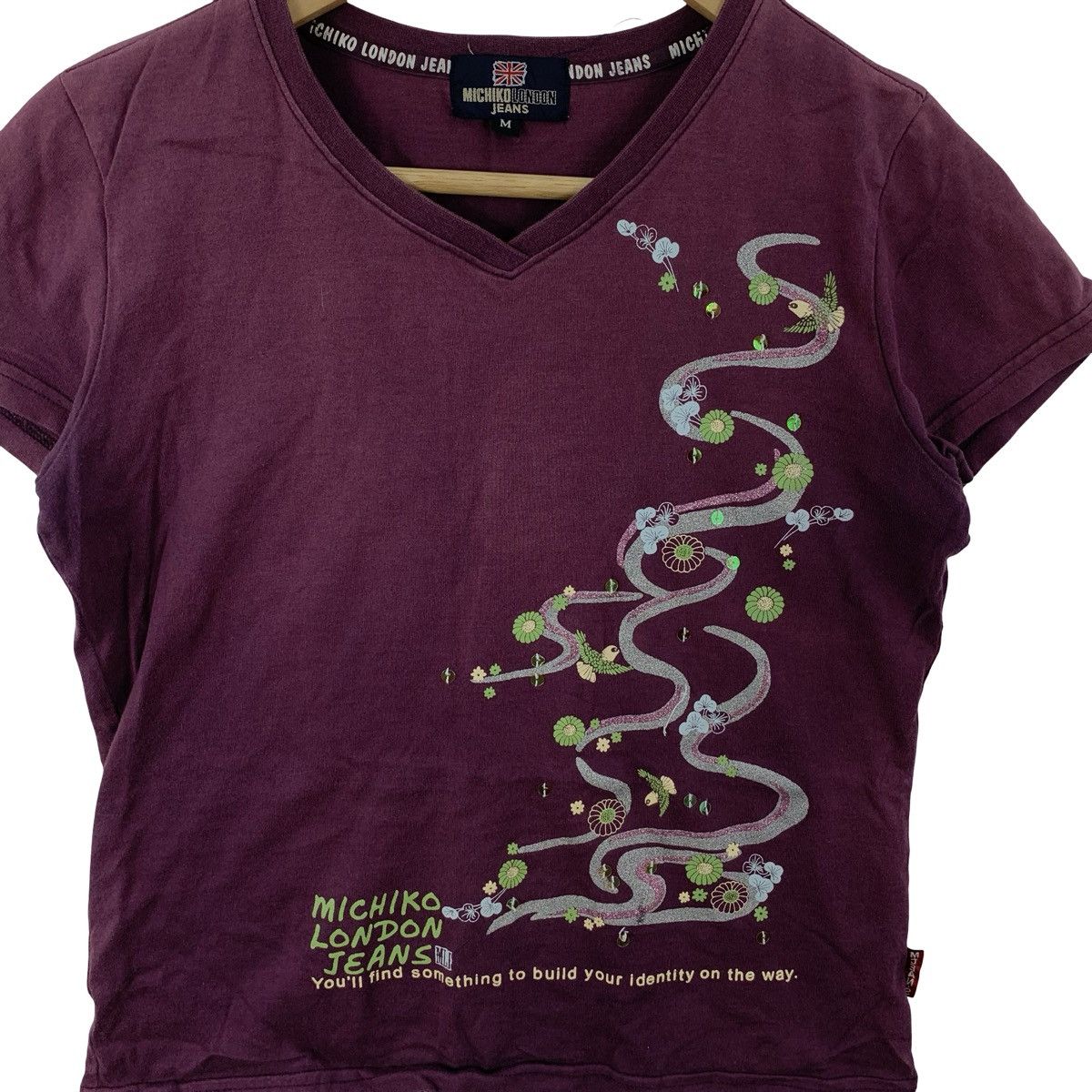 Michiko Koshino Michiko London Jeans Women’s Graphic V-Neck T-Shirt Size M / US 6-8 / IT 42-44 - 6 Thumbnail