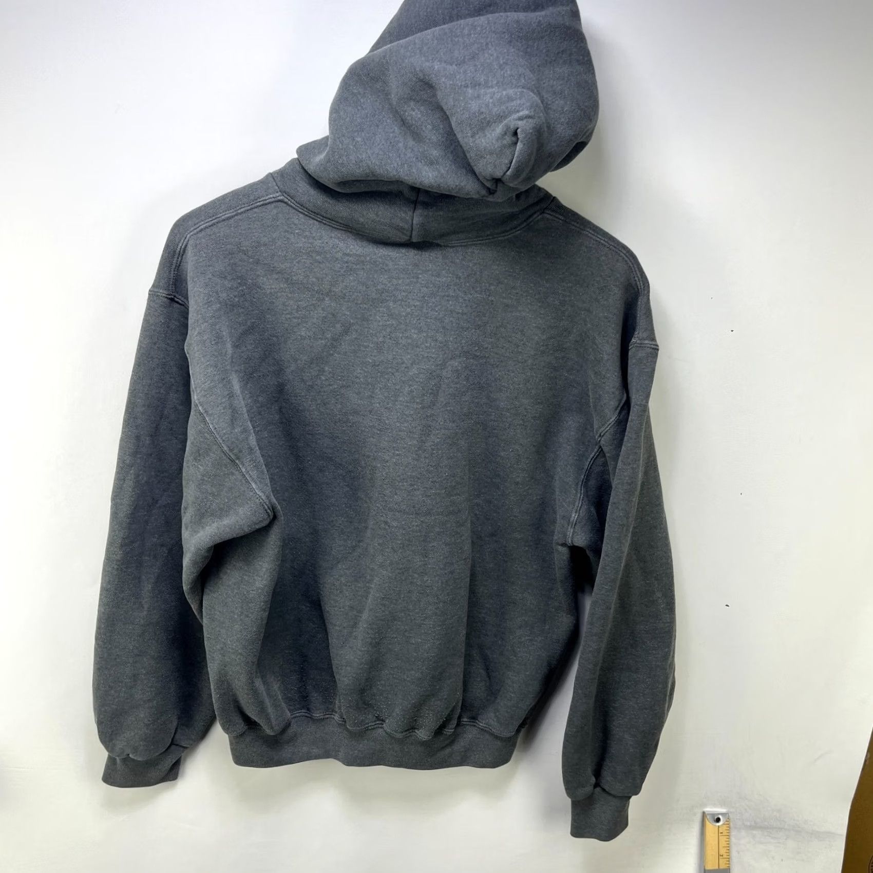 Russell Athletic VINTAGE Russell Athletic Hoodie Adult Medium Gray 90s Skull Hip Hop Mens Size US M / EU 48-50 / 2 - 7 Thumbnail