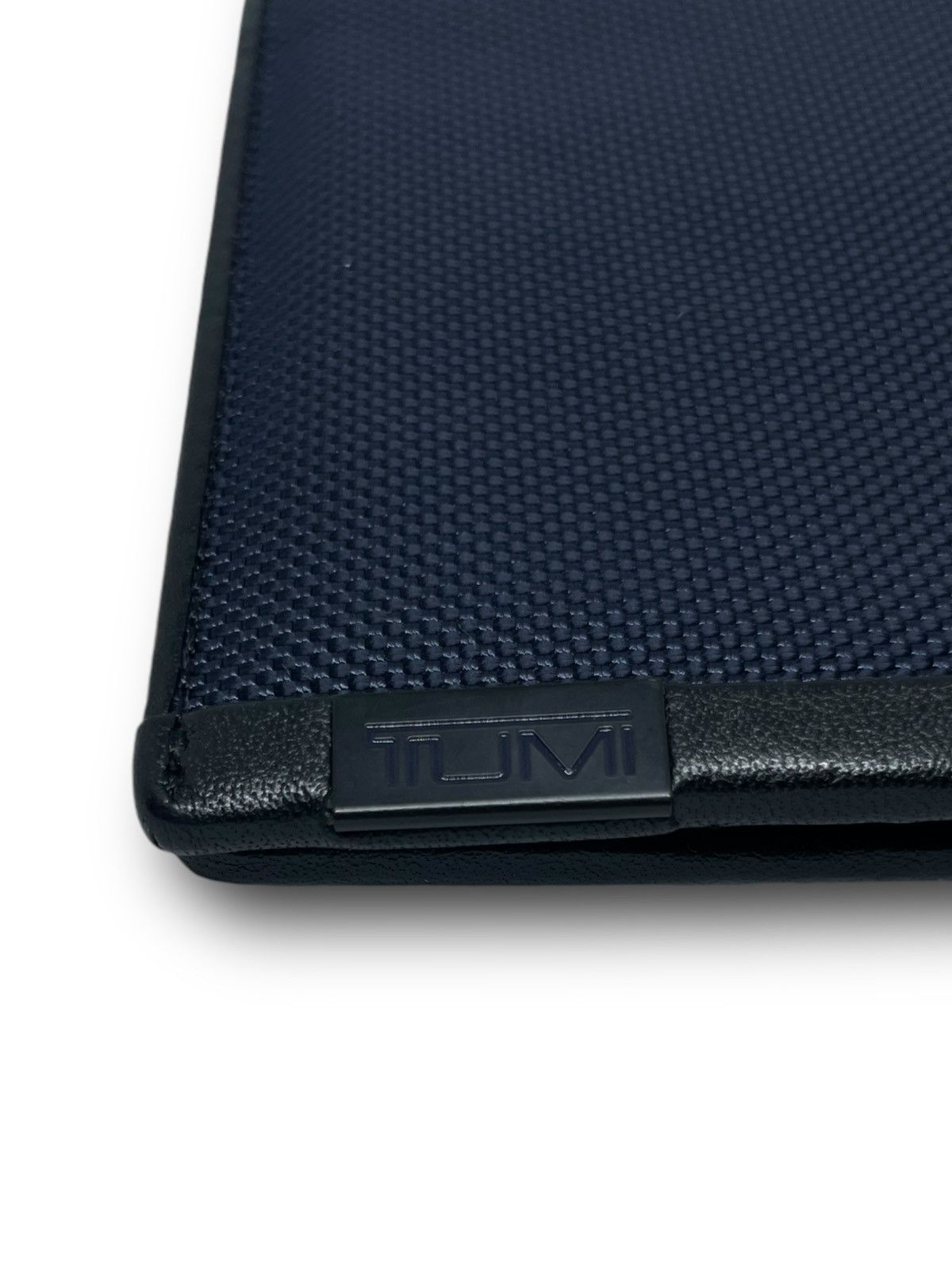 SOPHNET TUMI WALLET WITH COIN POCKET