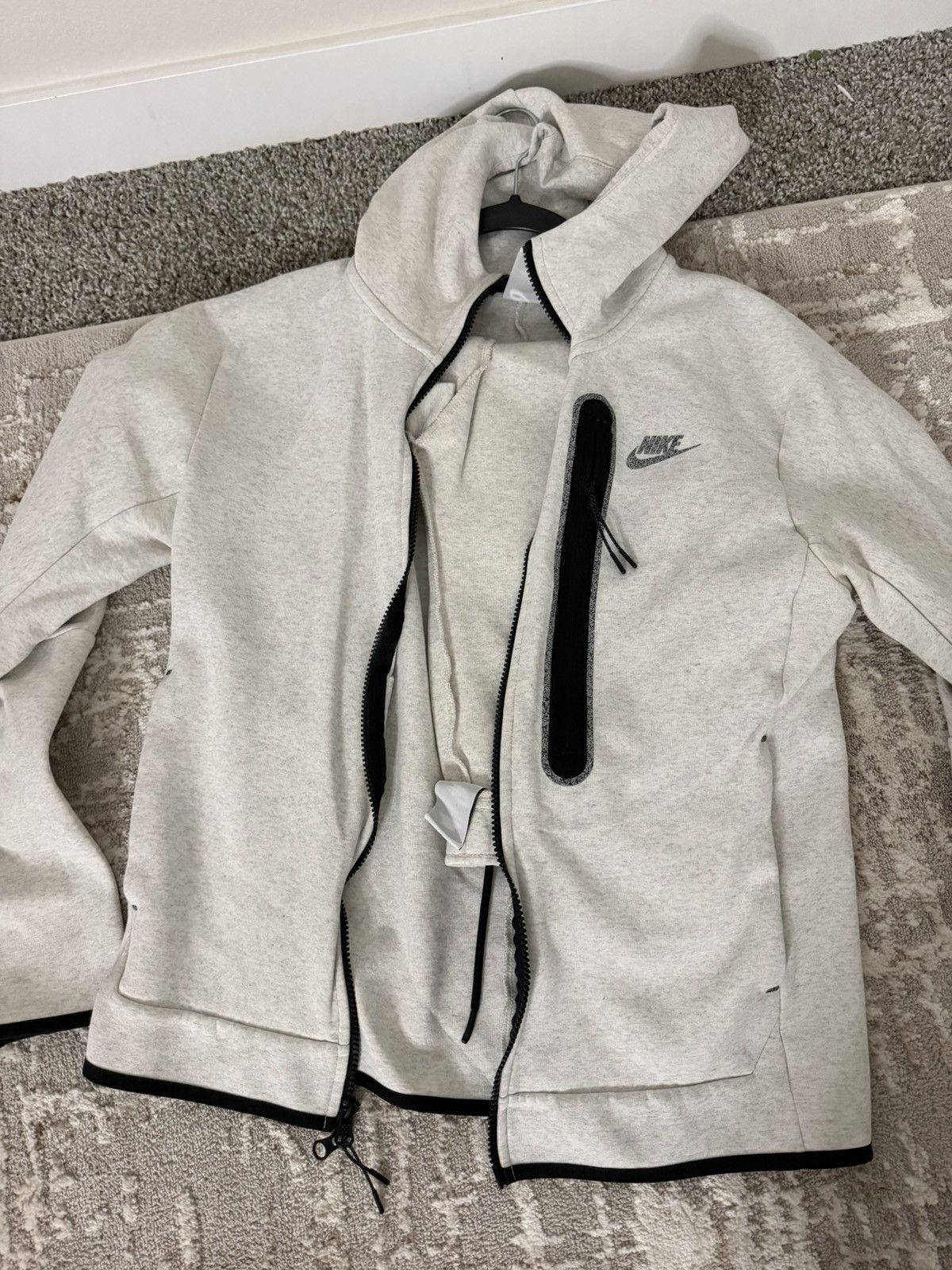Nike Nike tech fleece Set, Cream Size US S / EU 44-46 / 1 - 4 Thumbnail