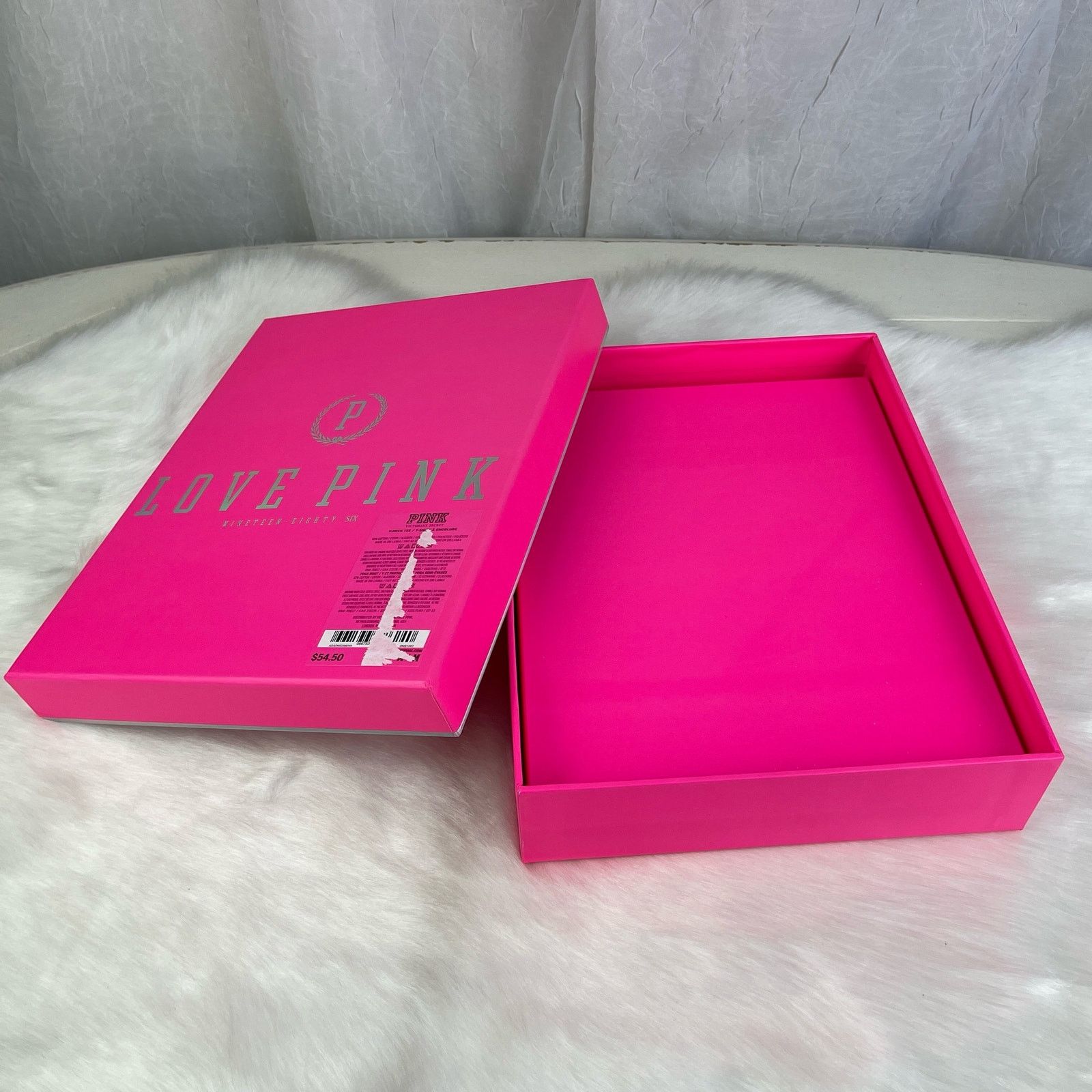 Victoria's Secret Victoria’s Secret PINK *Empty* Gift Decor Box Silver Logo Size ONE SIZE - 8 Thumbnail