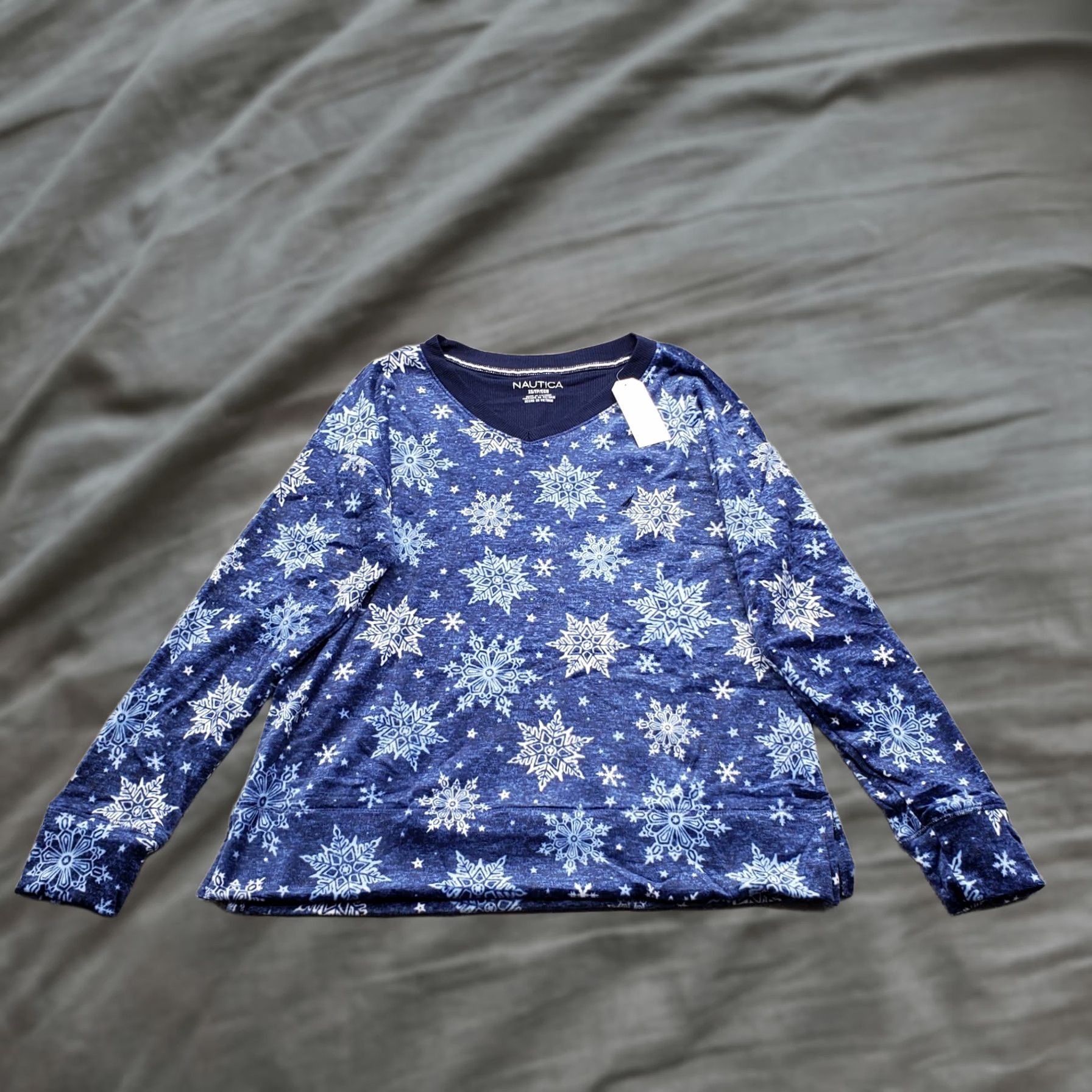 Nautica Nautica Pajama Set Womens XS Multicolor Snowflake Fleece Cozy Warm Sleepwear 2 Piece Regular XS Womens Size ONE SIZE - 1 Thumbnail