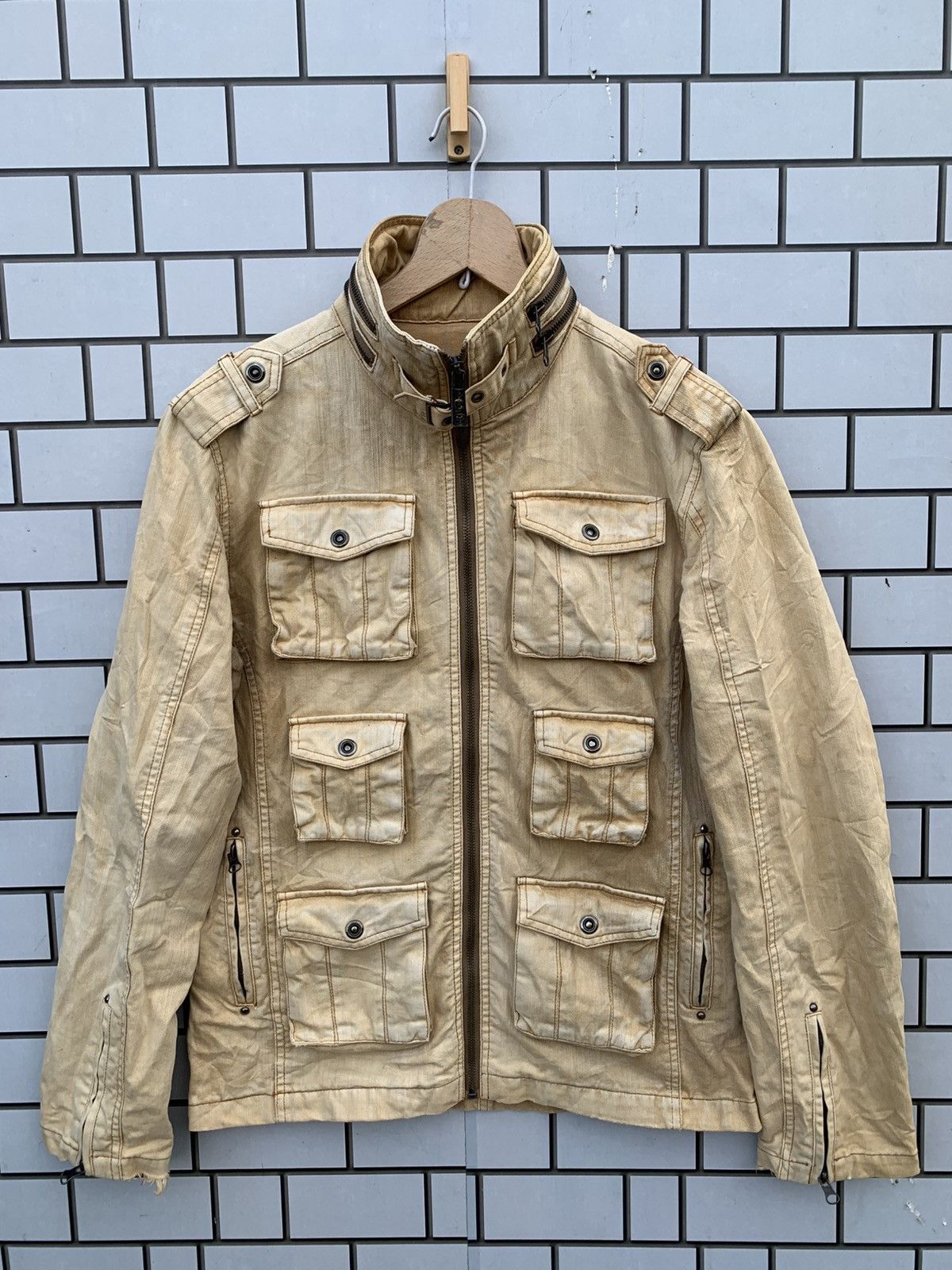 In The Attic Japanese Brand in tha attic Multic Pocket Distressed Jacket Size US L / EU 52-54 / 3 - 1 Thumbnail