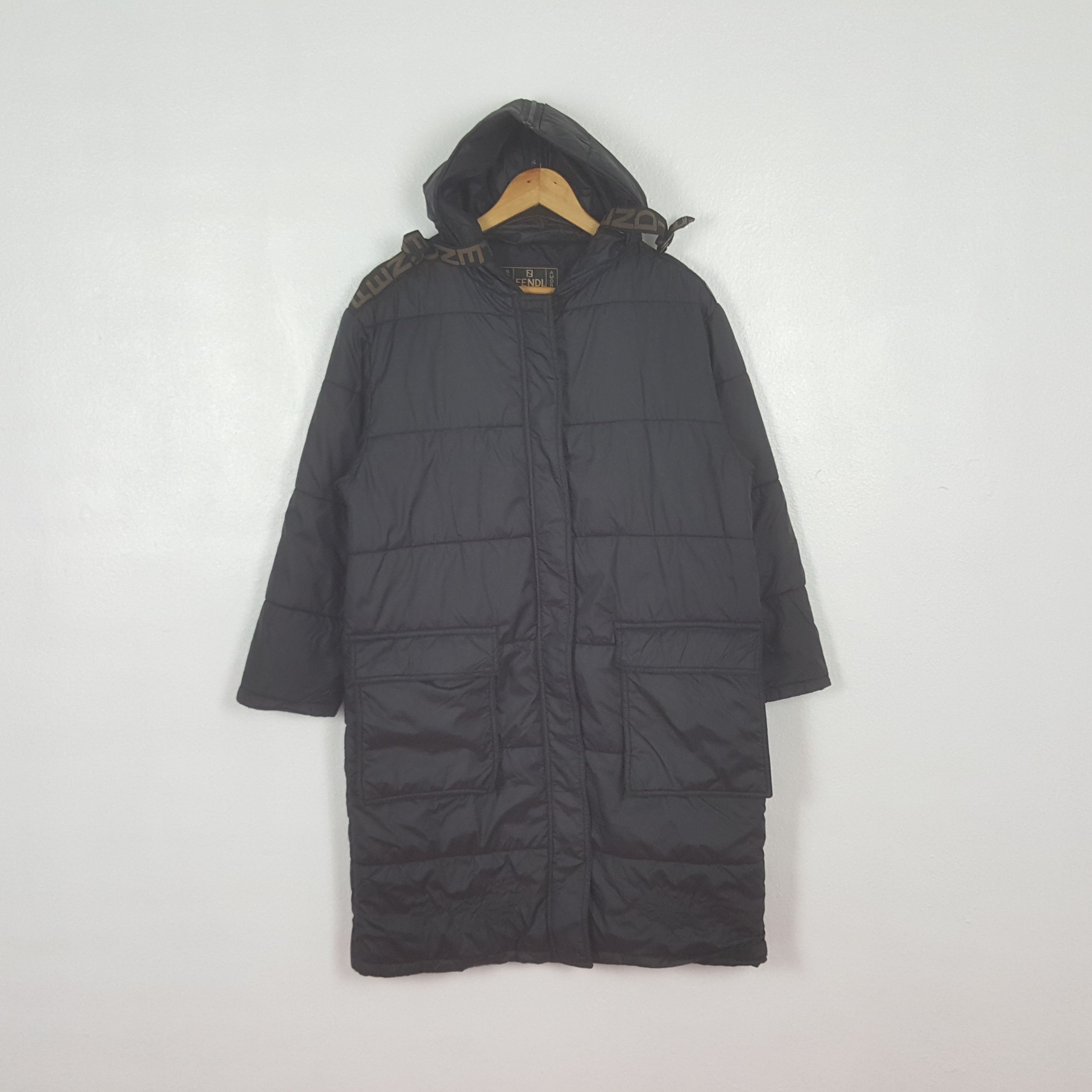 Fendi Vintage Fendi Italian Brand Puffer Jacket C310N17 Size US M / EU 48-50 / 2 - 1 Thumbnail