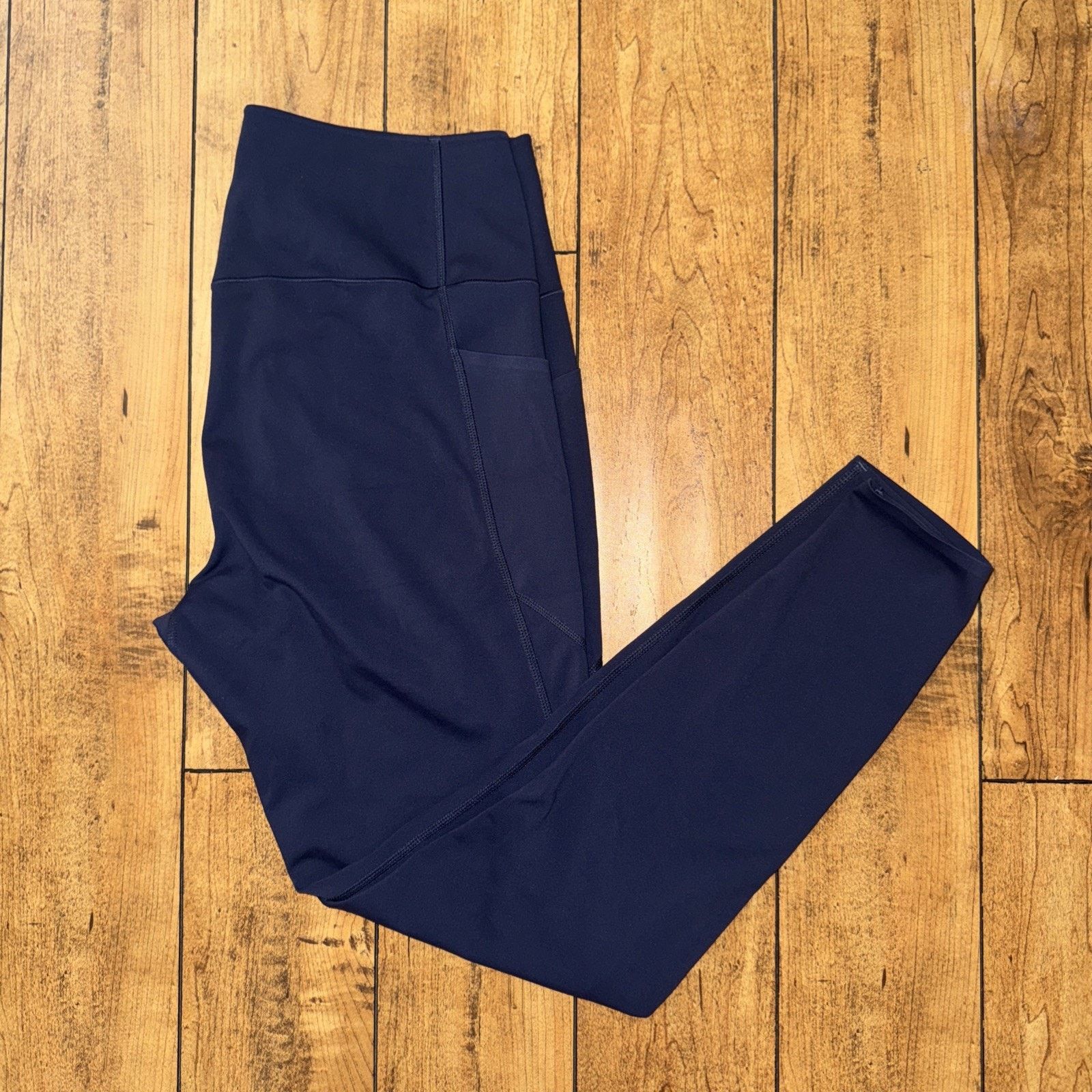 Uniqlo Uniqlo Women’s Workout Leggings Blue Large Athletic Size 32" / US 10 / IT 46 - 1 Thumbnail
