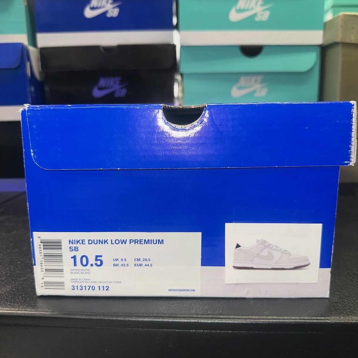 Nike Size 10.5 - Nike Dunk Premium Low White 313170-112 Size US 10.5 / EU 43-44 - 7 Thumbnail