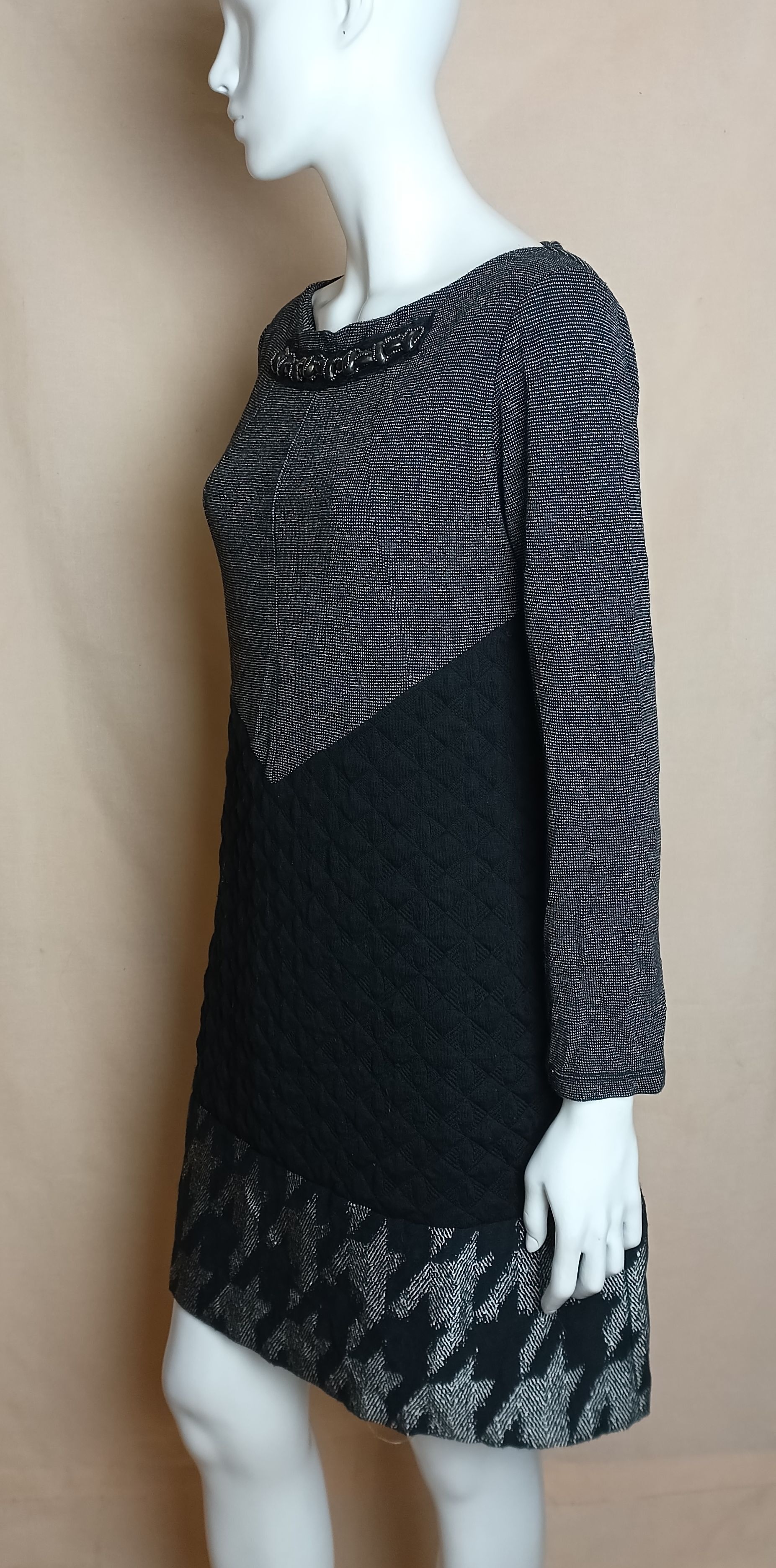 Designer Save The Queen Designer Long Sleeve Dress size XL Size XL / US 12-14 / IT 48-50 - 3 Thumbnail