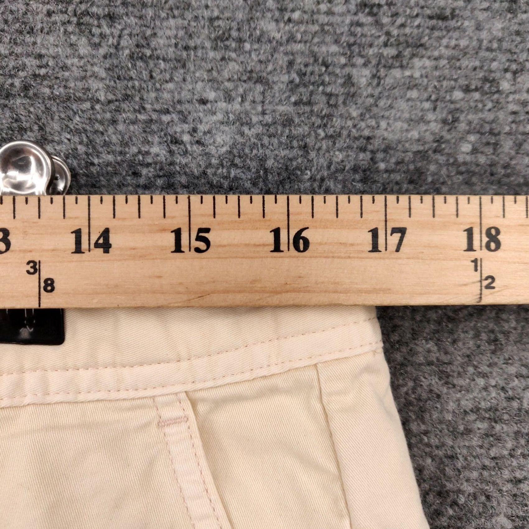 Gap Gap Womens Shorts Beige Hot Pants Flat Front Cotton Blend Pockets Size 4 Size 24" / US 00 / IT 34 - 7 Thumbnail
