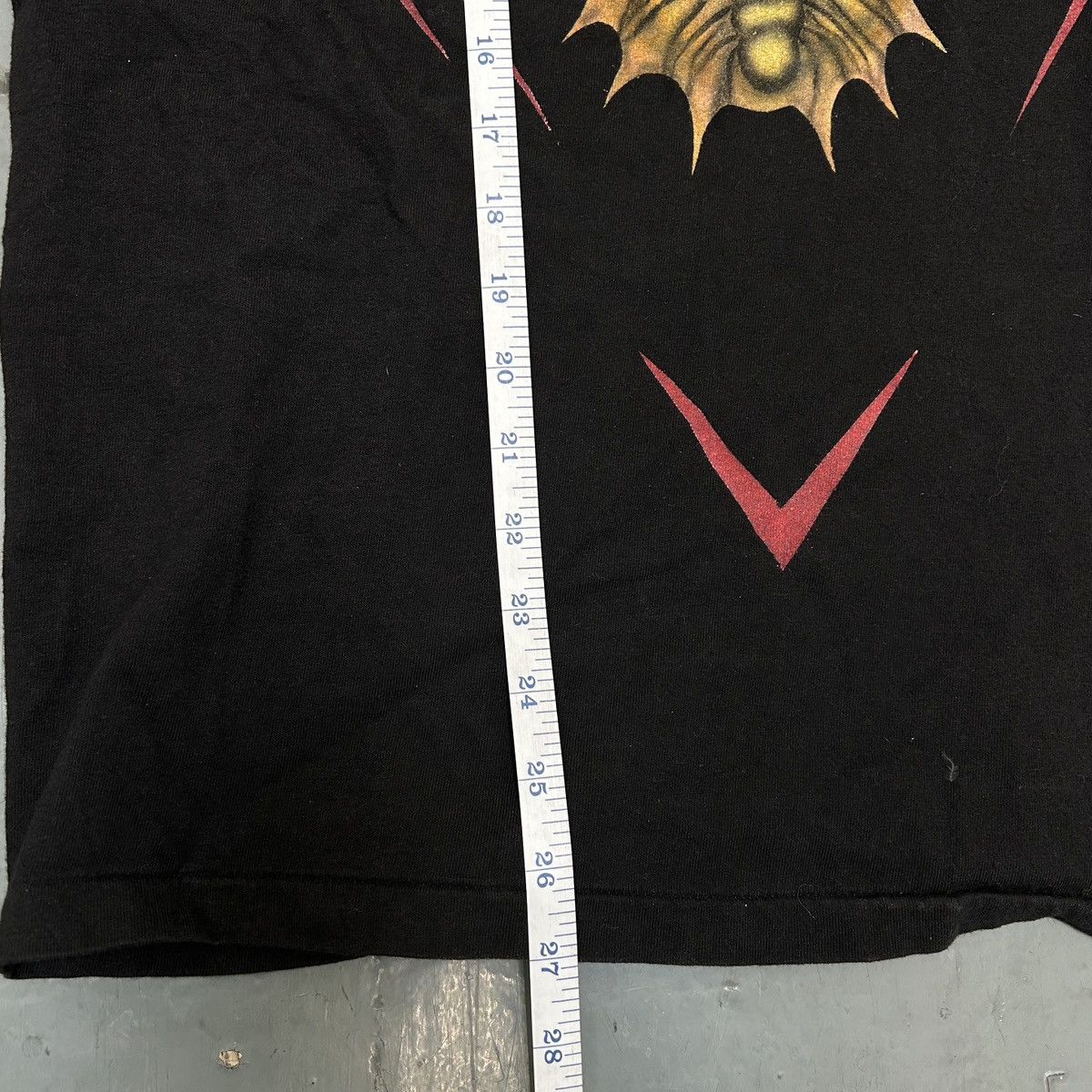 Vintage Alienides Trilobite Graphic Tee Size US M / EU 48-50 / 2 - 5 Thumbnail
