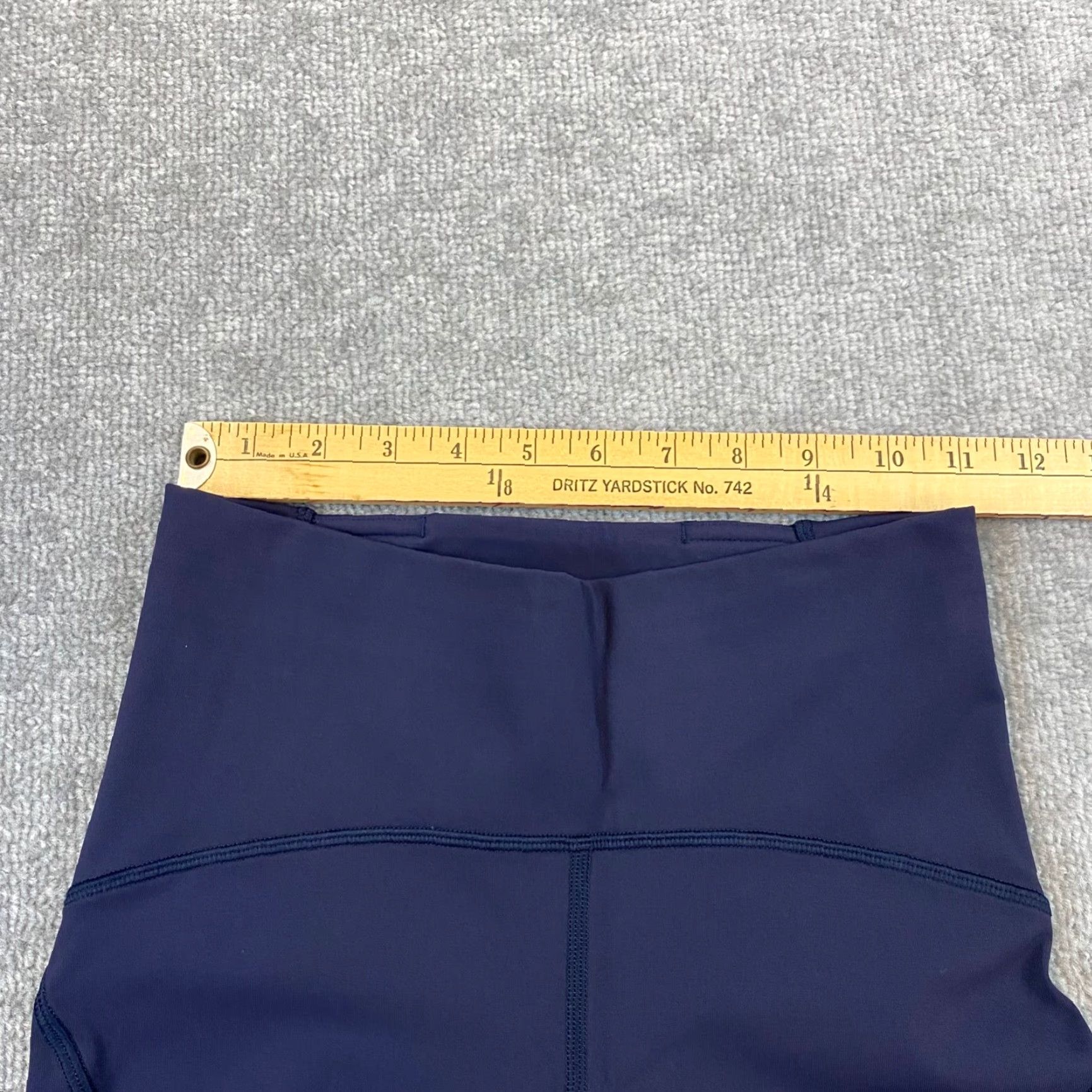 Lululemon Lululemon Leggings Womens Size 4 Navy Blue 17.5" Inseam Capris Workout Athletic Size 27" / US 4 / IT 40 - 4 Thumbnail
