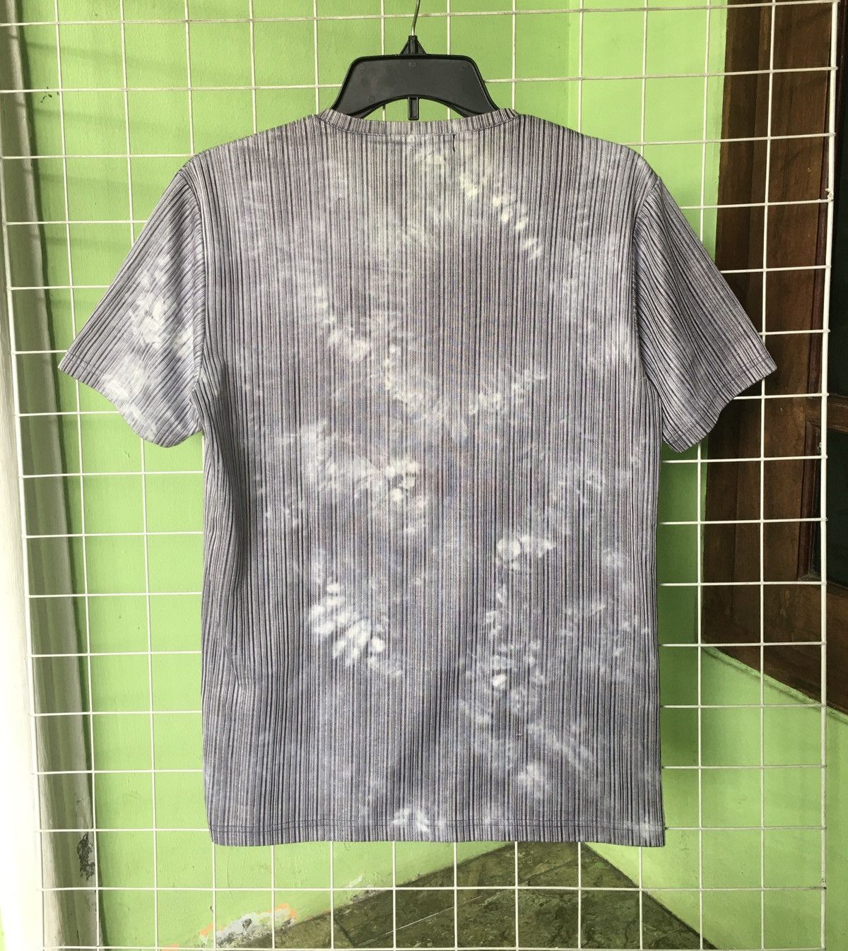 Tornado Mart Tornado Mart v-neck Tshirt Size US L / EU 52-54 / 3 - 3 Thumbnail