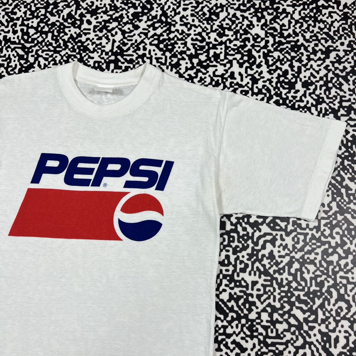 Pepsi Vintage 90s Pepsi Singe Stitch Big Logo Retro Style T-shirt Size US M / EU 48-50 / 2 - 5 Thumbnail