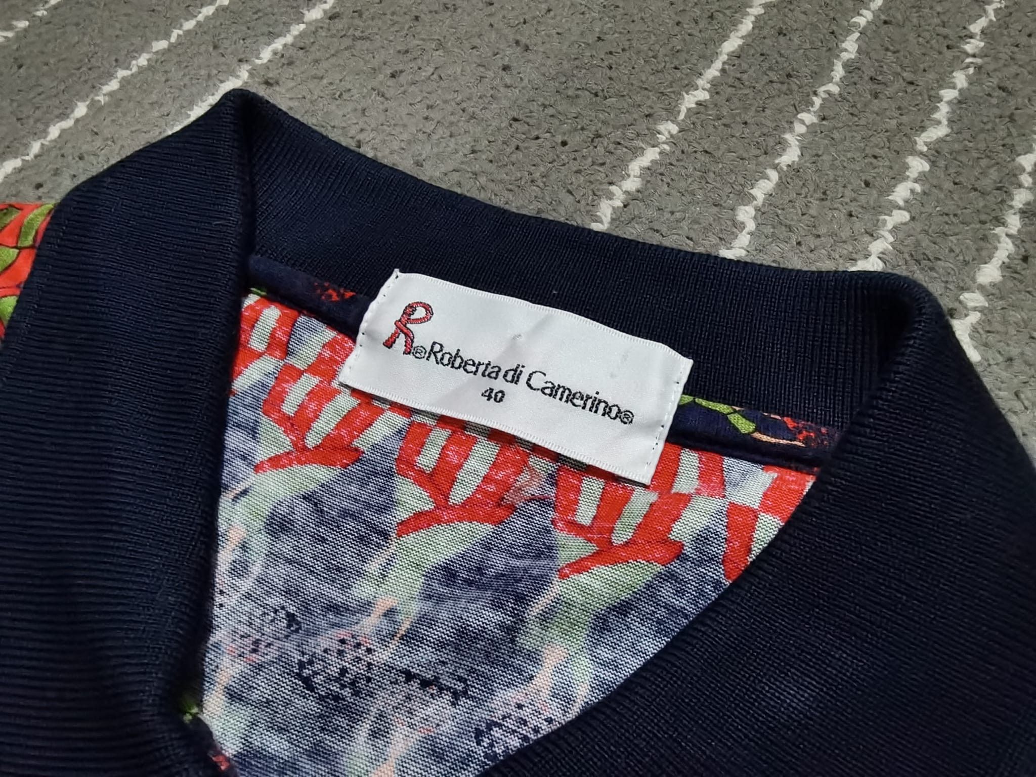 Designer × Roberta di Camerino × Vintage Roberta di Camerino X vintage X LUXURY polo XS 2159 Size XS / US 0-2 / IT 36-38 - 6 Thumbnail