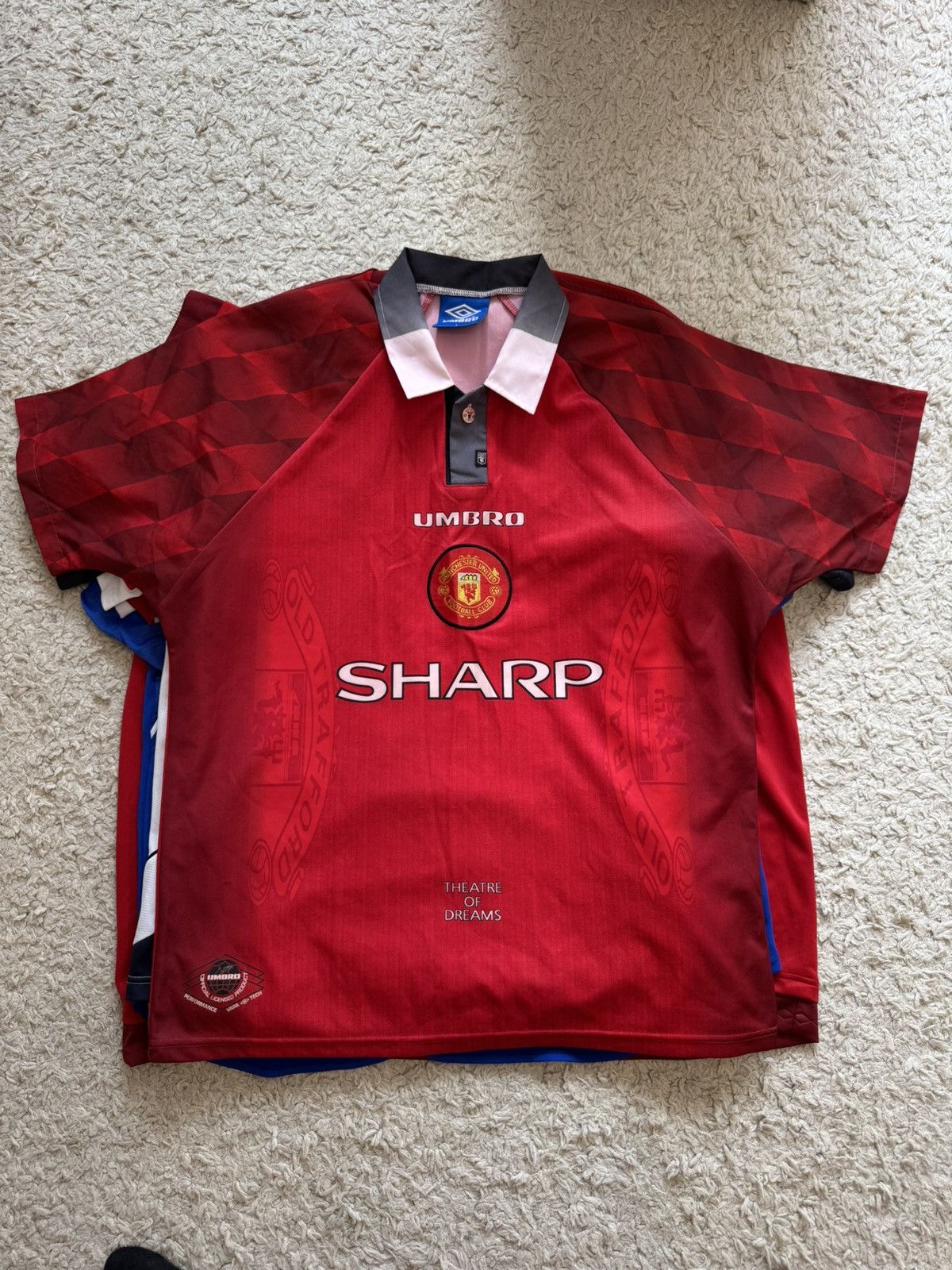 Umbro Vintage Manchester United 1996-1998 Home Soccer Jersey Shirt Size US L / EU 52-54 / 3 - 3 Thumbnail
