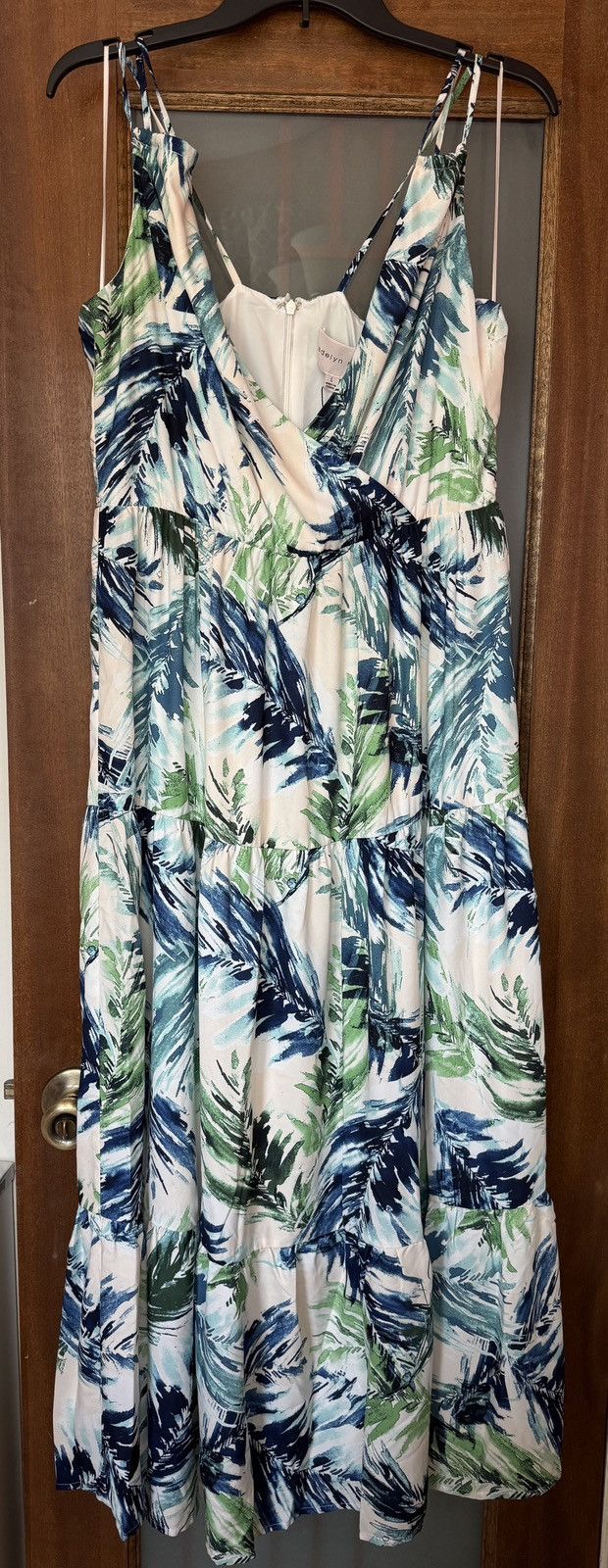 Other Adelyn Rae Nevina Ruffle Wrap Maxi Leaf Print Large Dress Size L / US 10 / IT 46 - 1 Thumbnail
